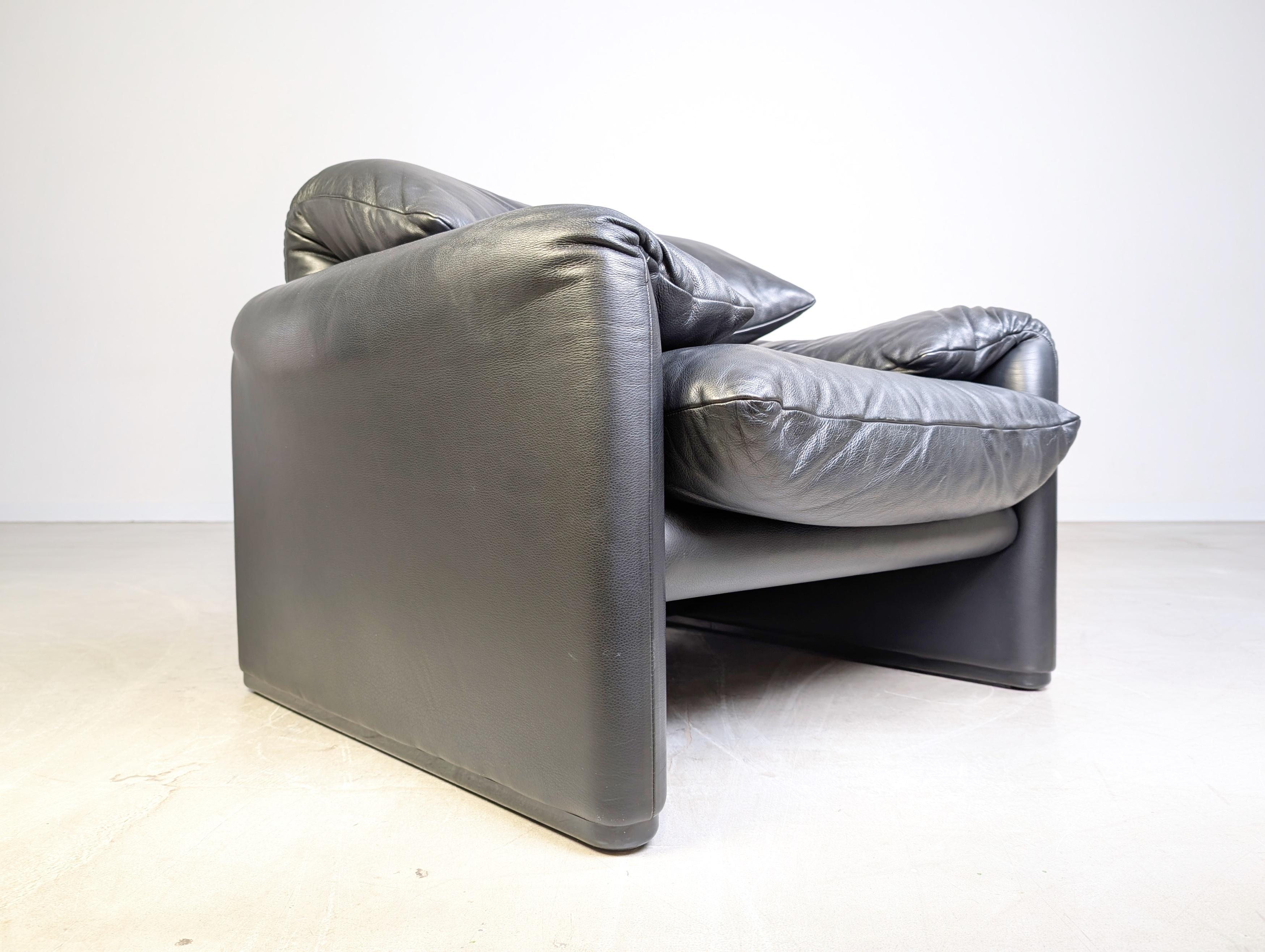 Cassina Maralunga Sessel Vintage Vico Magistretti Leder schwarz im Angebot 3