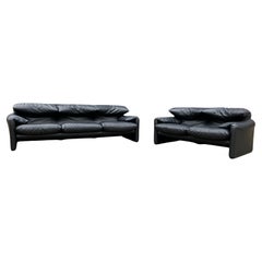 Cassina Maralunga set 2+3seater Original Black leather with all the labels