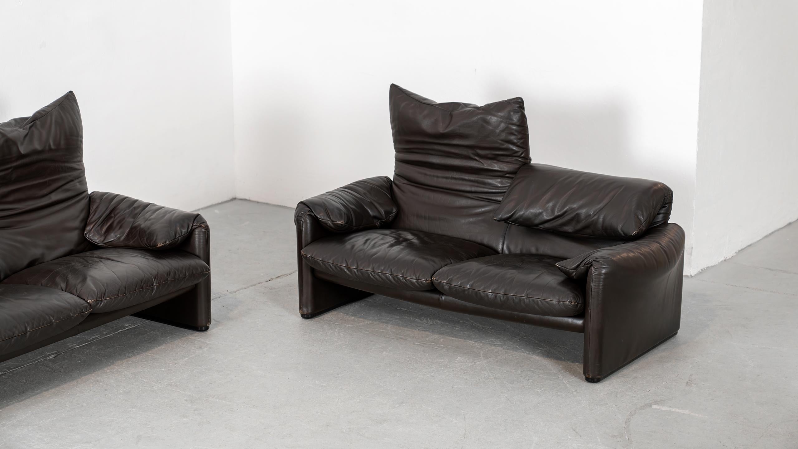 Cassina Maralunga Sofa brown Leather Vico Magistretti Lounge Chair MCM Italy For Sale 4