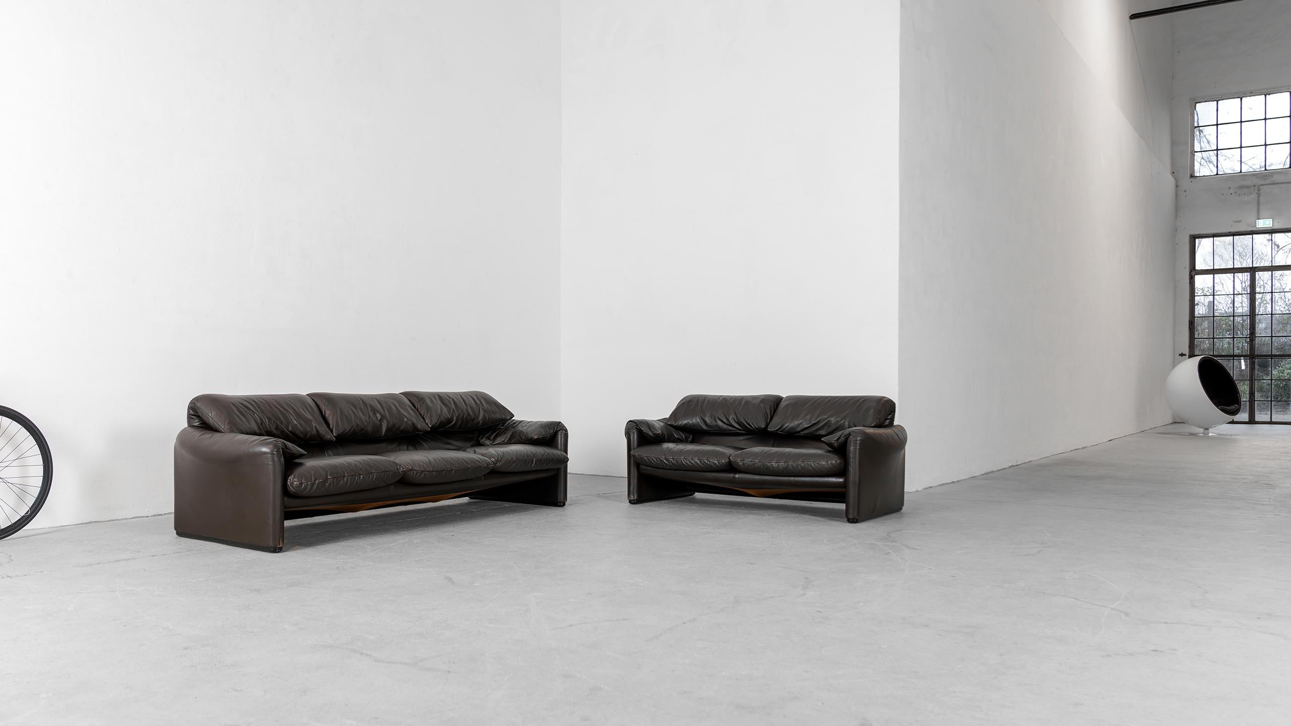 Cassina Maralunga Sofa brown Leather Vico Magistretti Lounge Chair MCM Italy In Good Condition For Sale In Munster, NRW