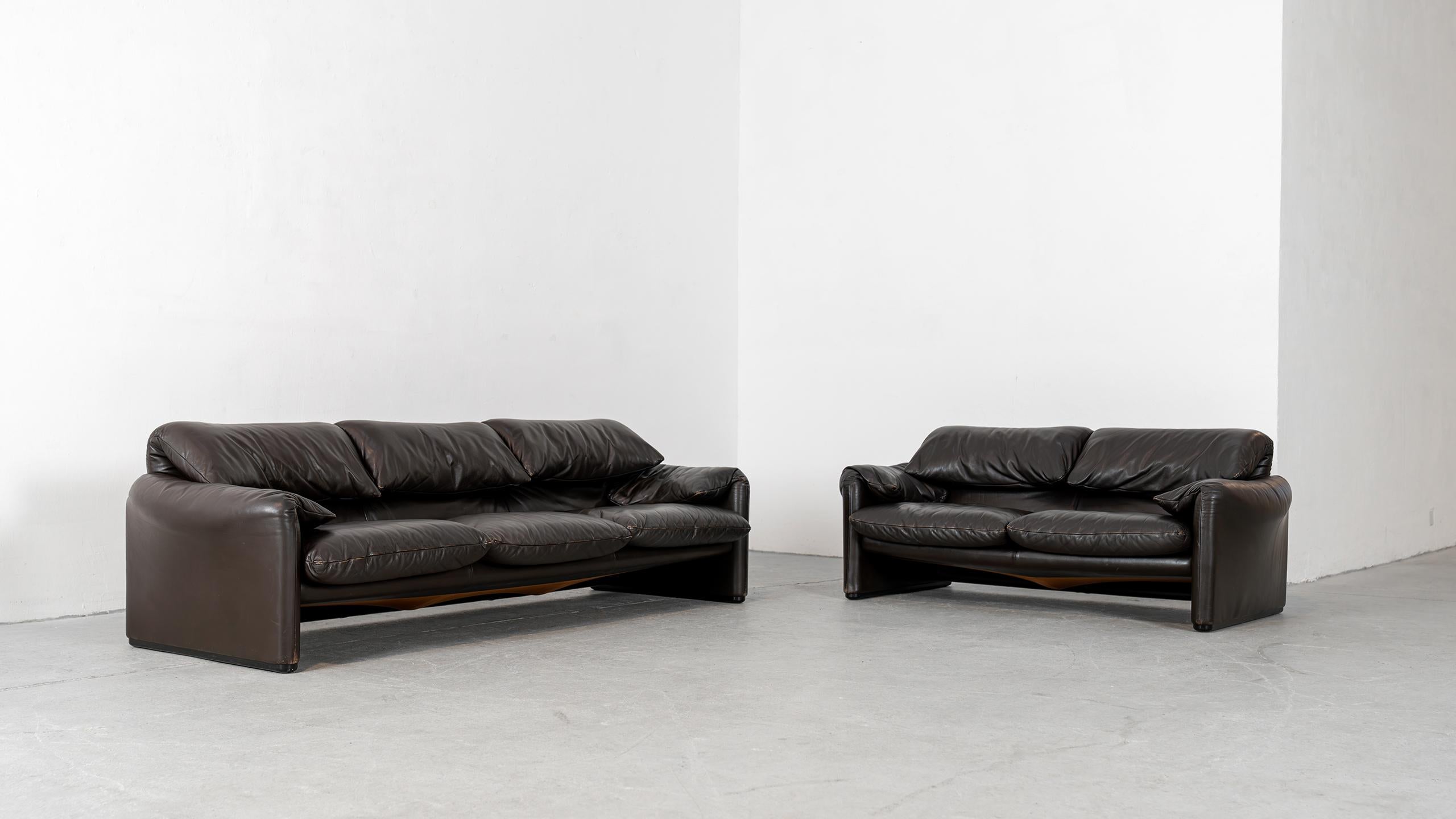 Late 20th Century Cassina Maralunga Sofa brown Leather Vico Magistretti Lounge Chair MCM Italy For Sale