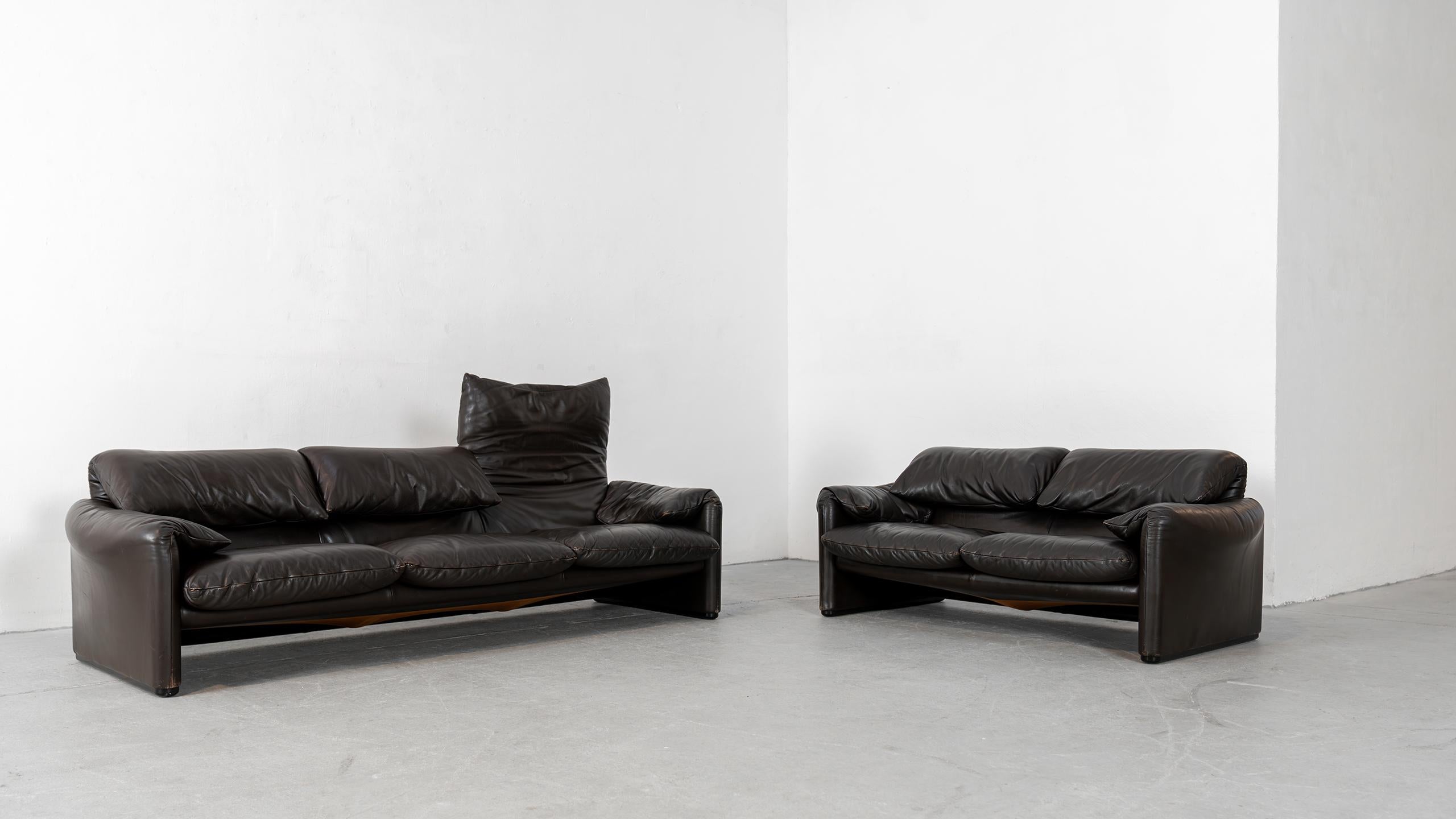 Cassina Maralunga Sofa brown Leather Vico Magistretti Lounge Chair MCM Italy For Sale 2