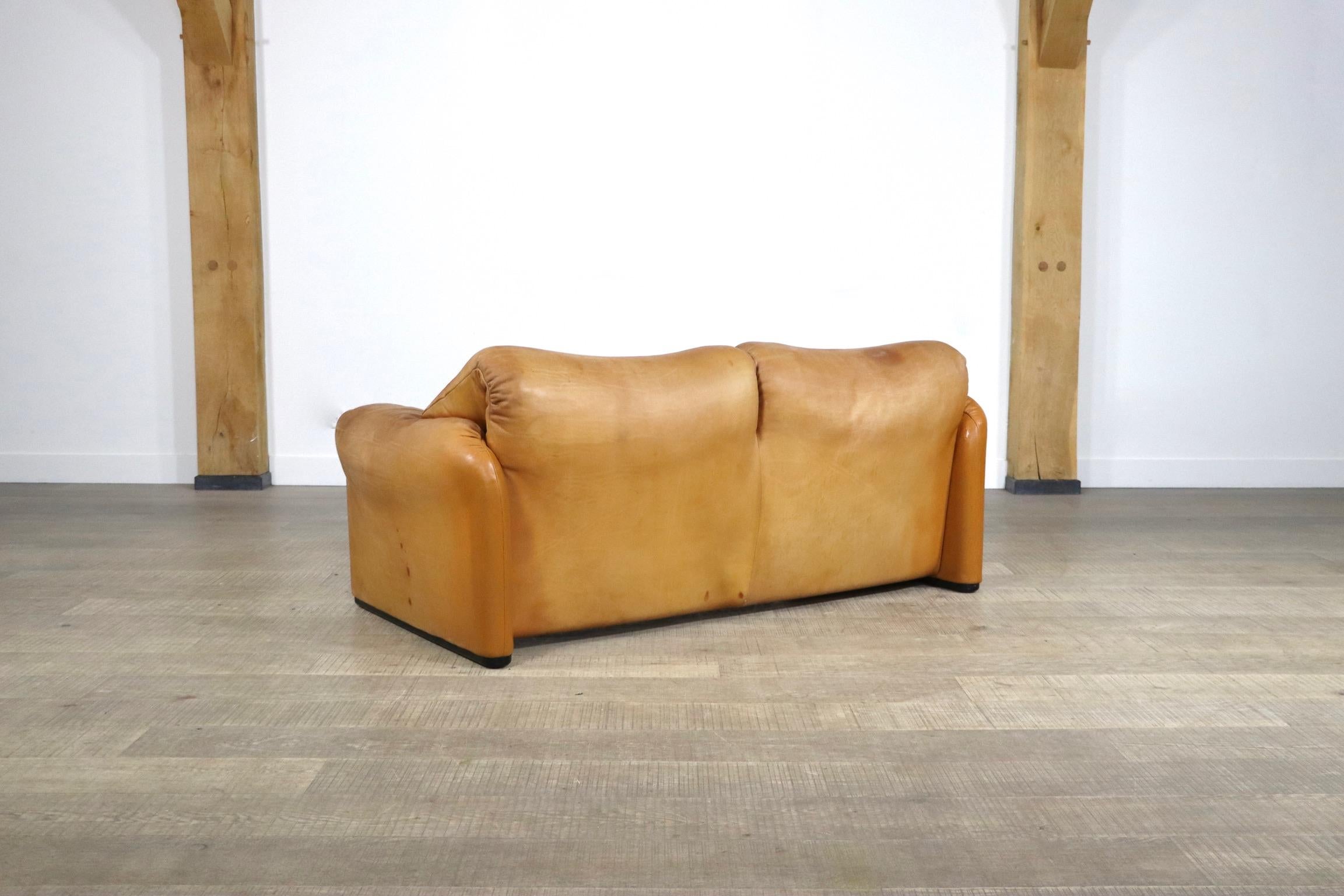 Cassina Maralunga Two Seater Sofa in Cognac Leather by Vico Magistretti, 1970s 1