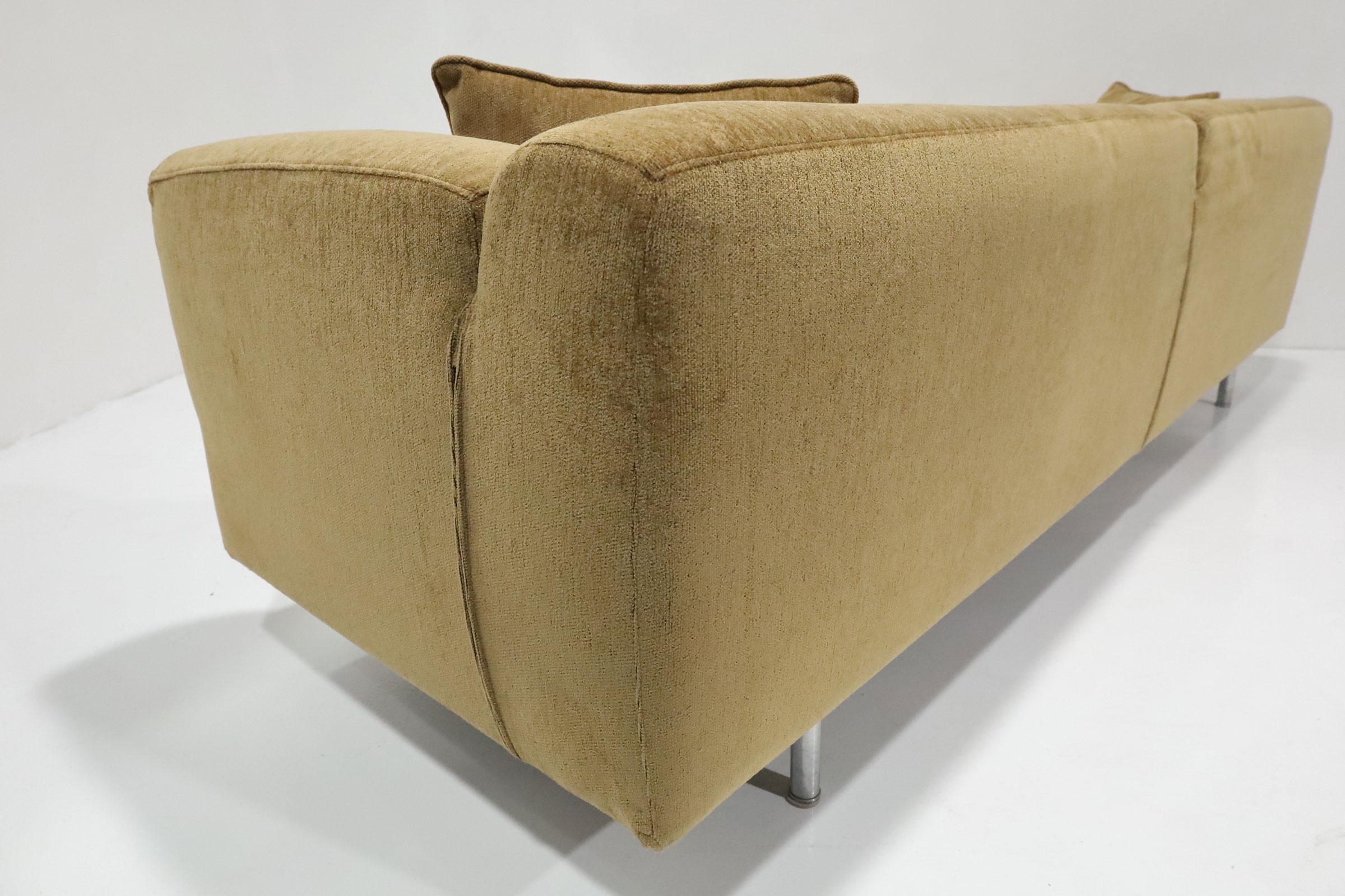 Modern Cassina Met 250 Sofa by Piero Lissoni
