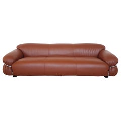 Cassina Mid-Century Modern Sofa "Sesann" by Gianfranco Frattini