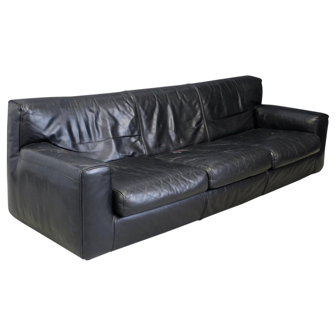 Cassina Minimal Black Leather Italian Sofa, 1970s