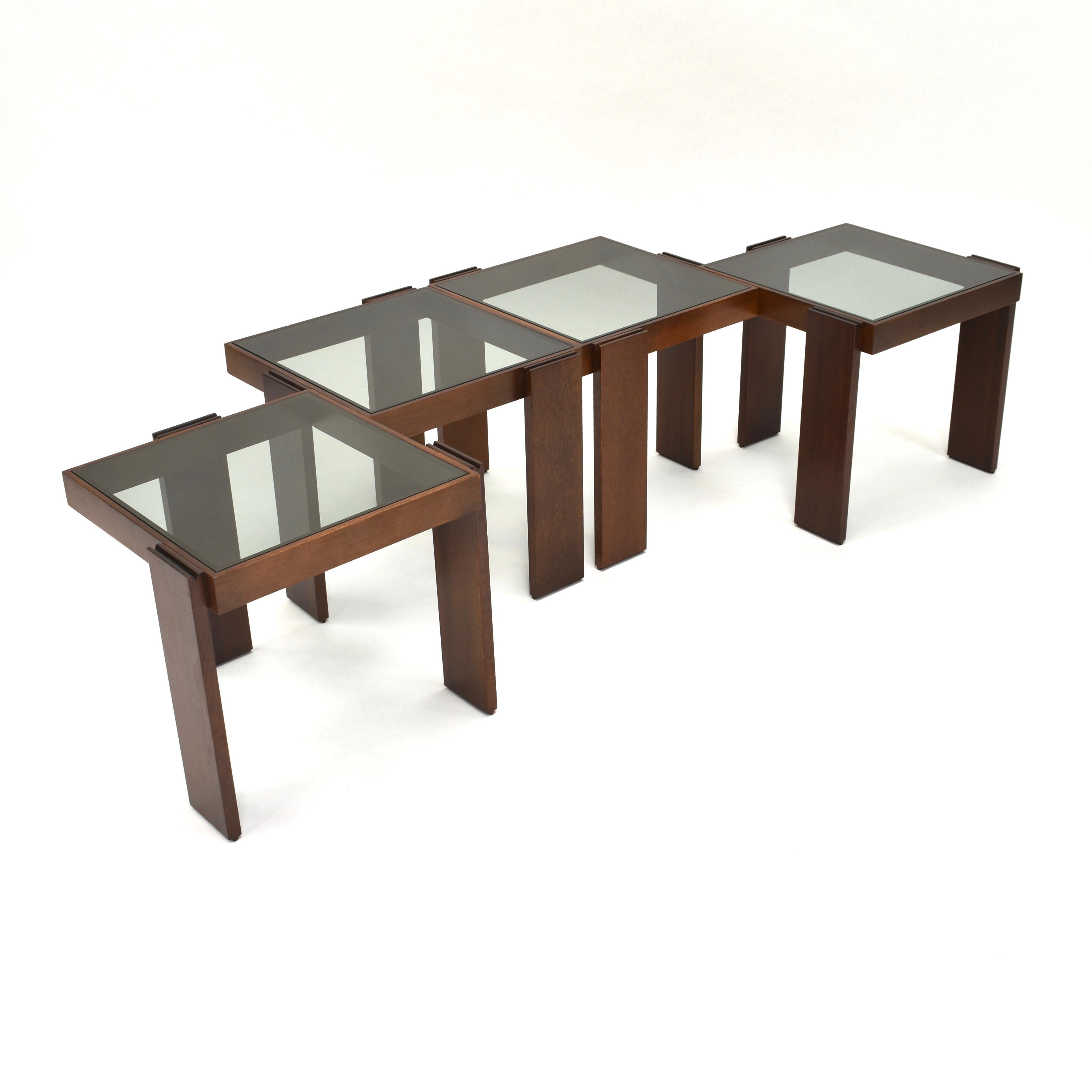 Italian Cassina Modular Set of Four Stackable Nesting Tables by Gianfranco Frattini