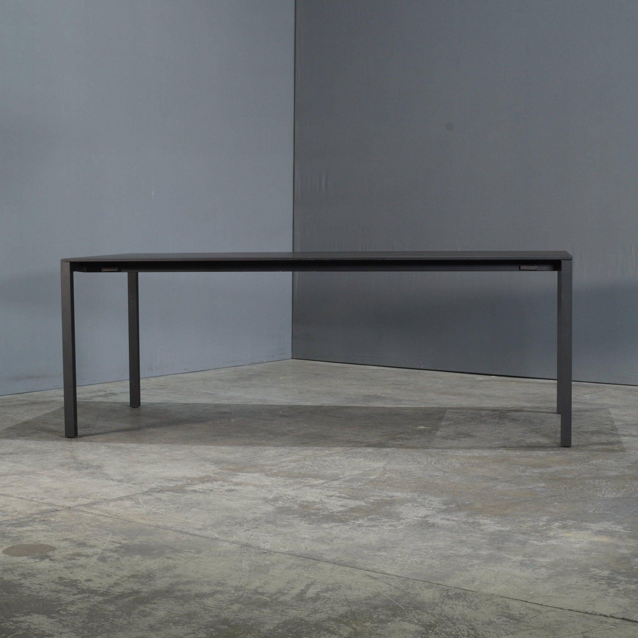 Mesa extensible Cassina Naan de Piero Lissoni 6