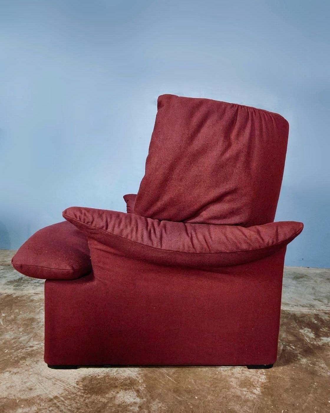Cassina Portovenere Vico Magistretti Matching Sofa, Lounge Chair & Footstool 5