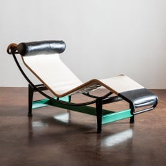 Cassina Re-edition Le Corbusier LC4 Chaise with Green Base