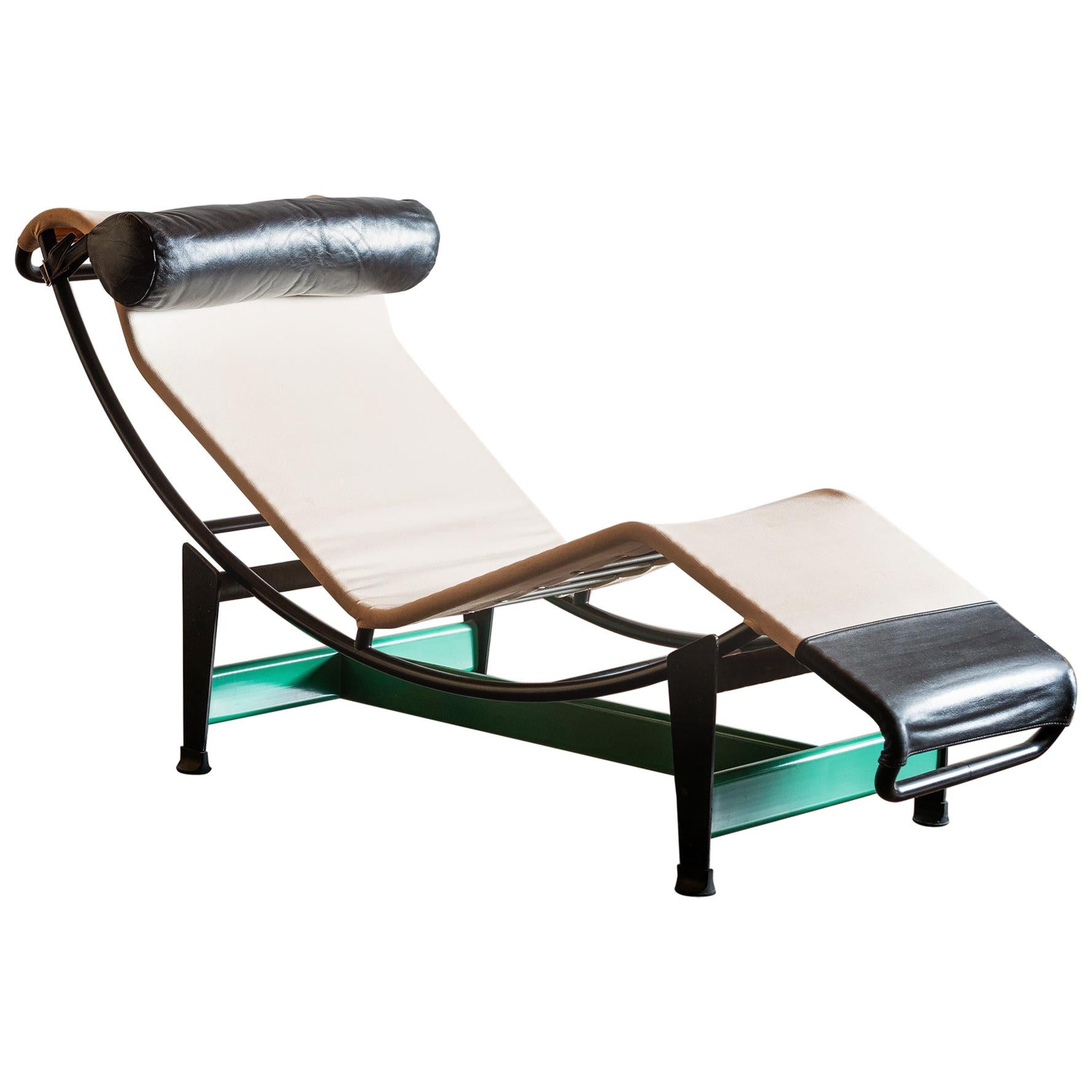 Cassina Re-edition Le Corbusier LC4 Chaise with Green Base