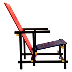 Cassina Red and Blue Chair by Gerrit T Rietveld Numbered 8488, Italy, circa 1970