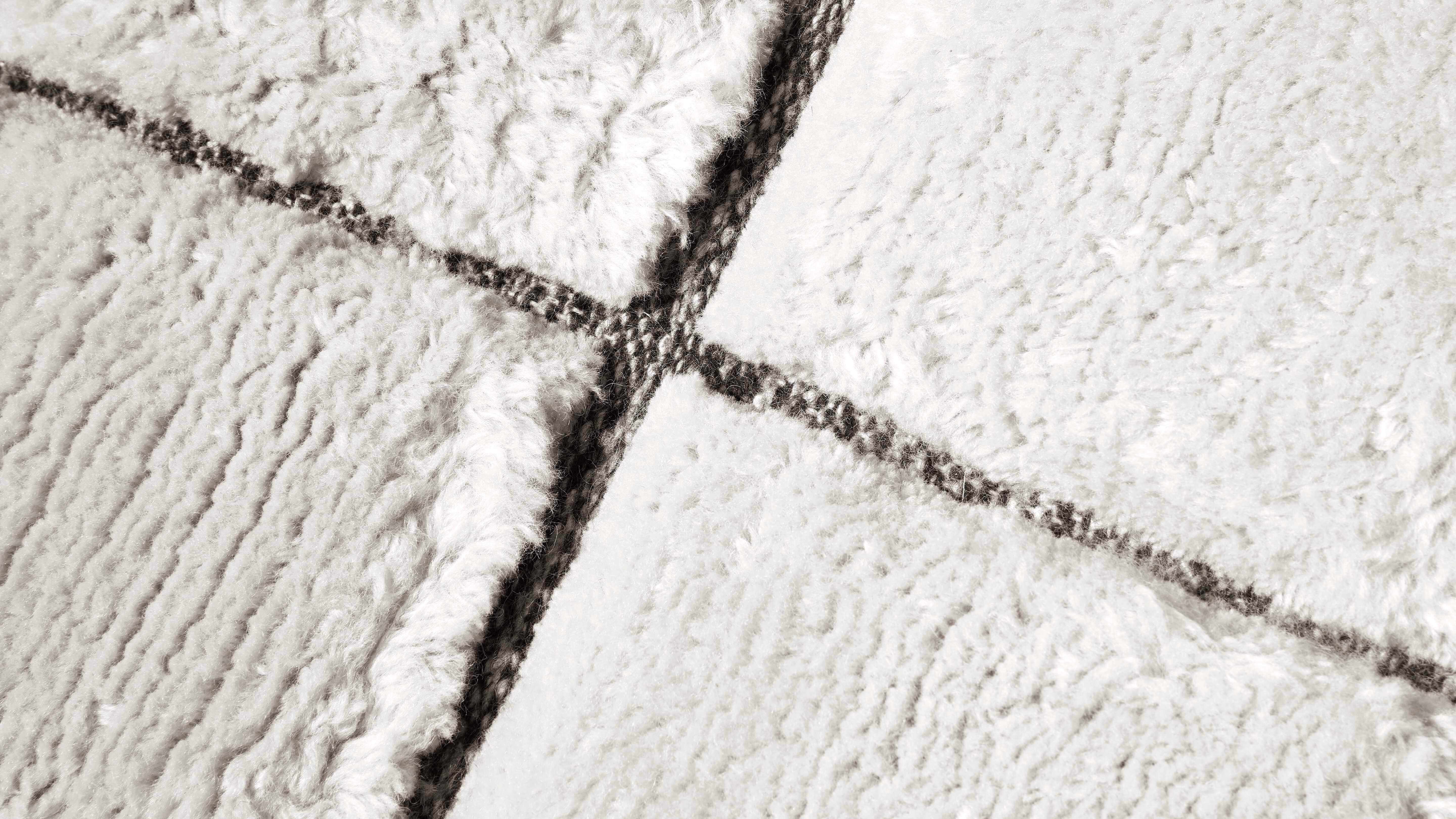 Cassina Sahara Gitter-Teppich mit tiefem Flor in Hellgrau und Weiß, Italien 2023 (Italienisch) im Angebot