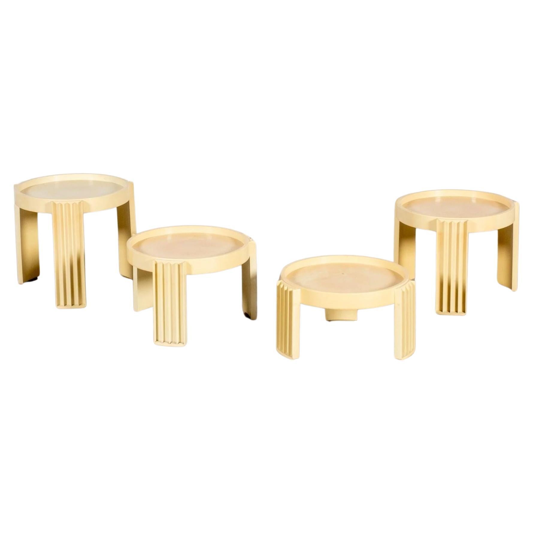 Cassina Set of 1960s 'Marema' Nesting Tables by Gianfranco Frattini