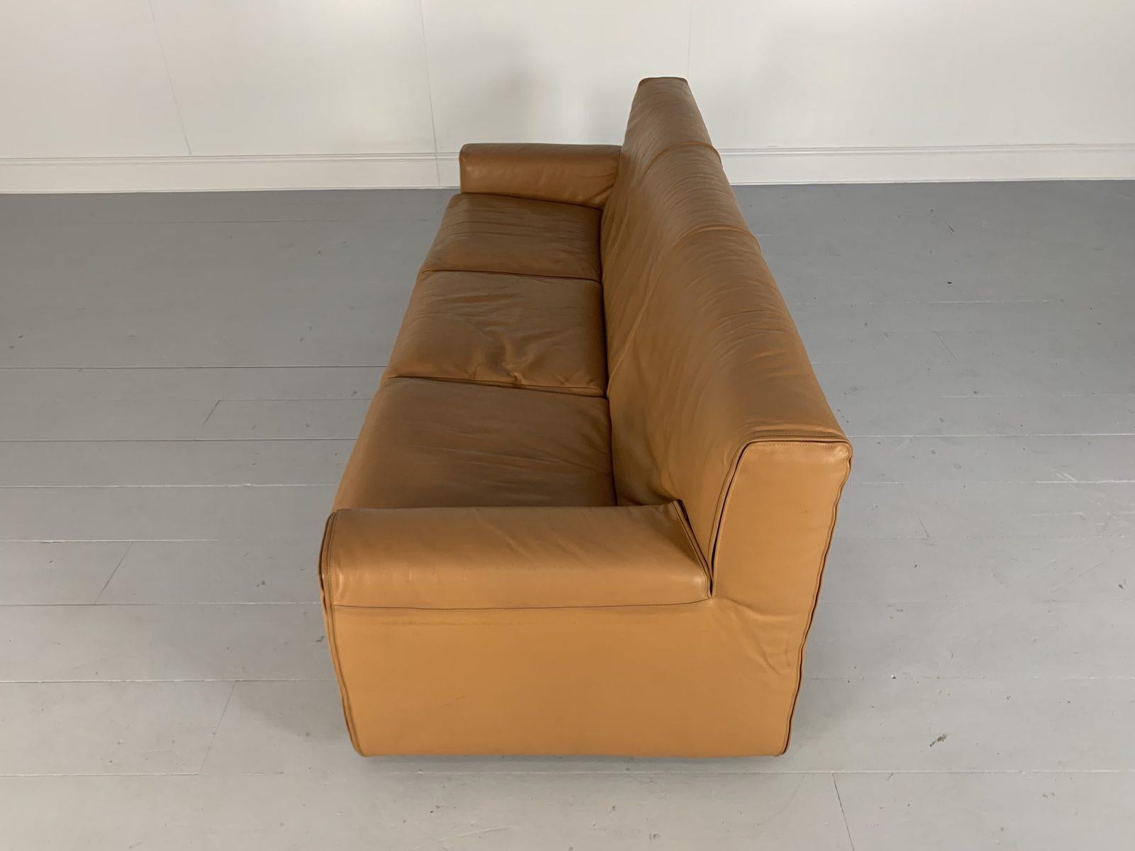 Cassina Sofa & 2 Armchair Suite, in Tan Brown Leather For Sale 6