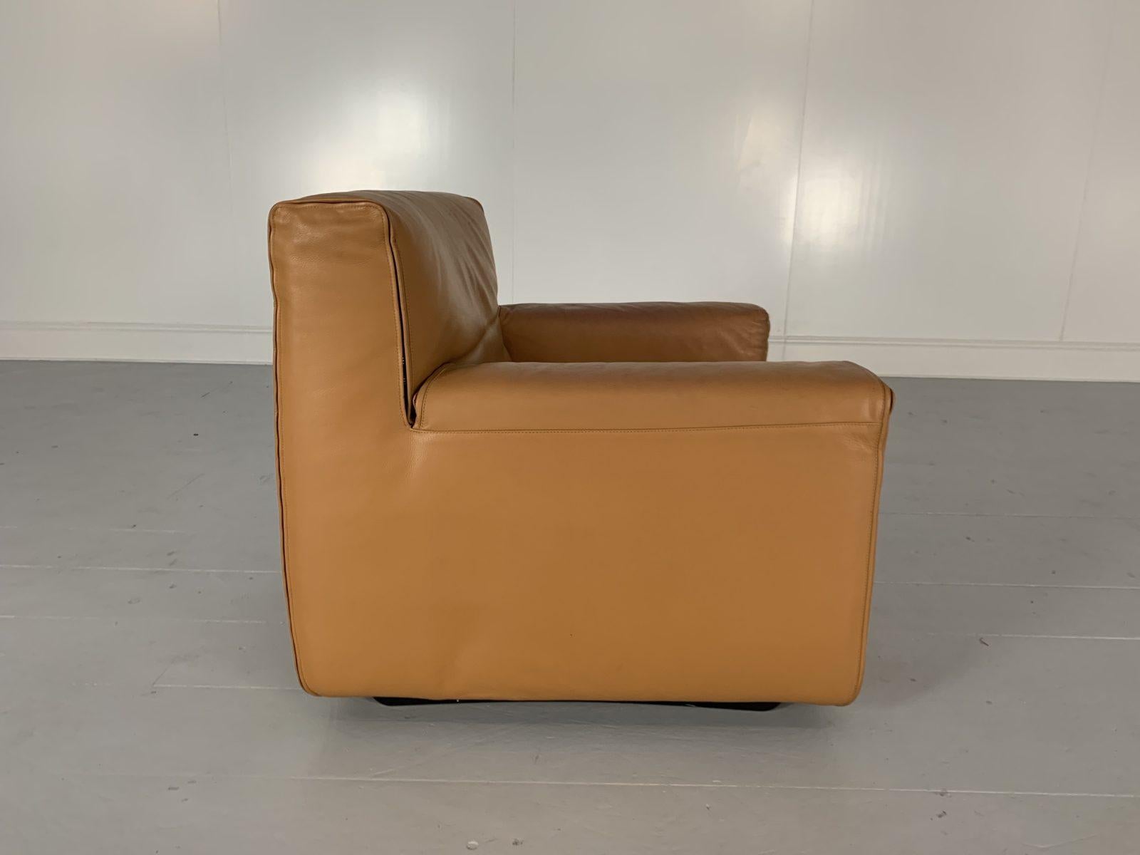 Cassina Sofa & 2 Armchair Suite, in Tan Brown Leather For Sale 9