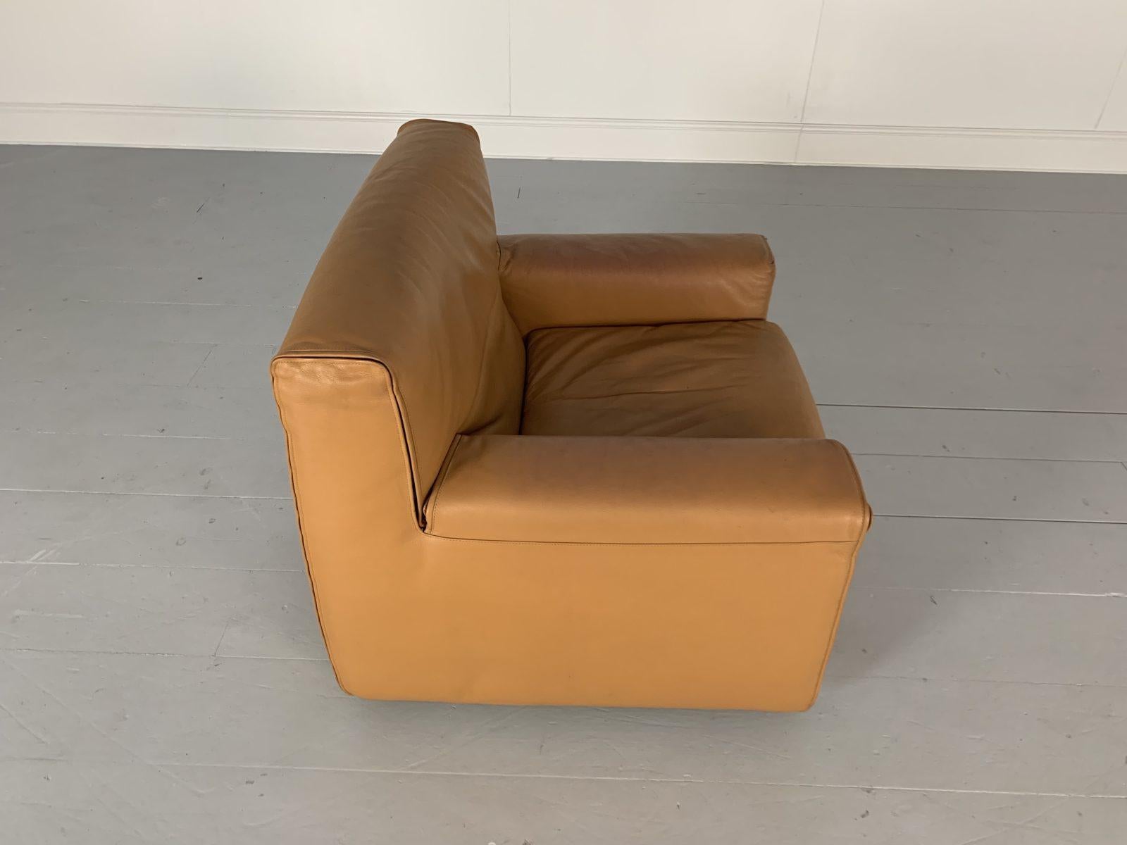 Cassina Sofa & 2 Armchair Suite, in Tan Brown Leather For Sale 13