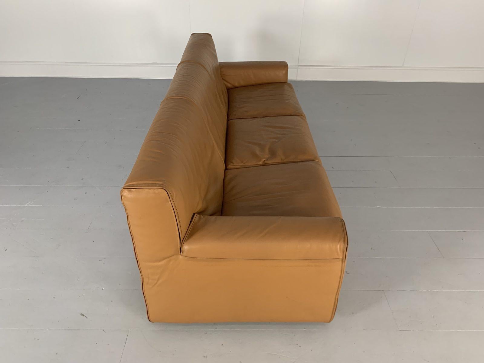 Cassina Sofa & 2 Armchair Suite, in Tan Brown Leather For Sale 5