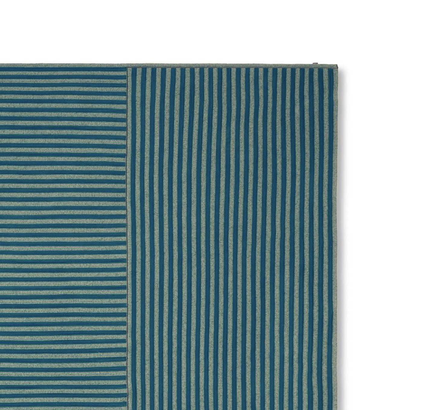 Cassina Soleil Rug In New Condition For Sale In Barcelona, Barcelona