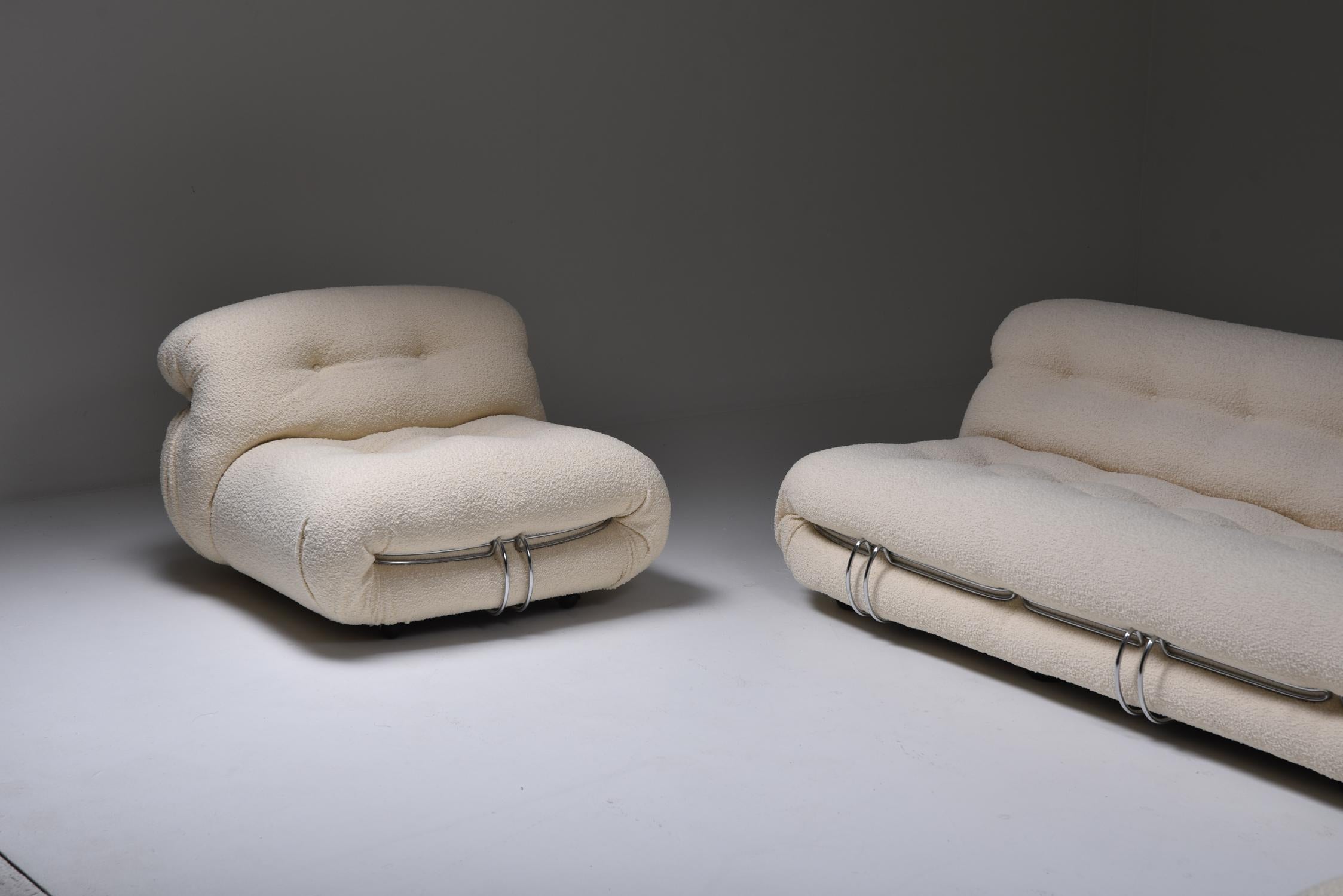 Cassina 'Soriana' Four-Seater Sofa by Afra and Tobia Scarpa in Bouclé, 1970's For Sale 2
