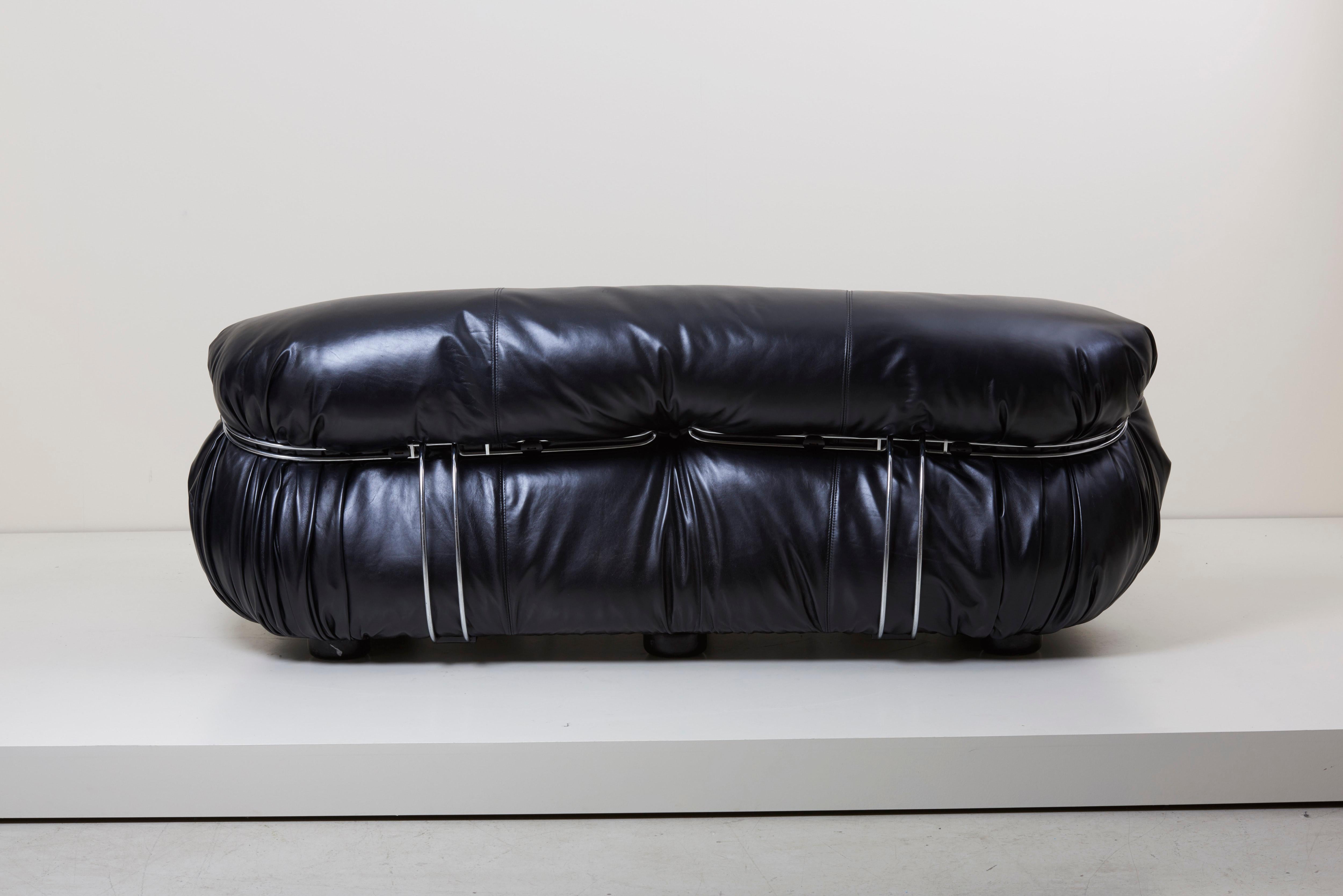 Leather Cassina Soriana Sofa Settee by Afra & Tobia Scarpa