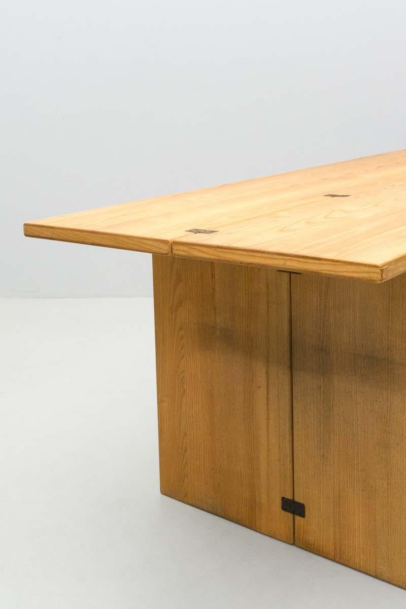 Cassina Table Designed by Piero De Martini in 1975 For Sale 2