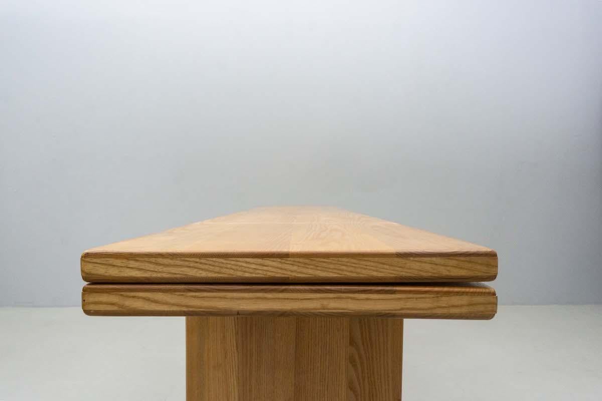 Italian Cassina Table Designed by Piero De Martini in 1975 For Sale