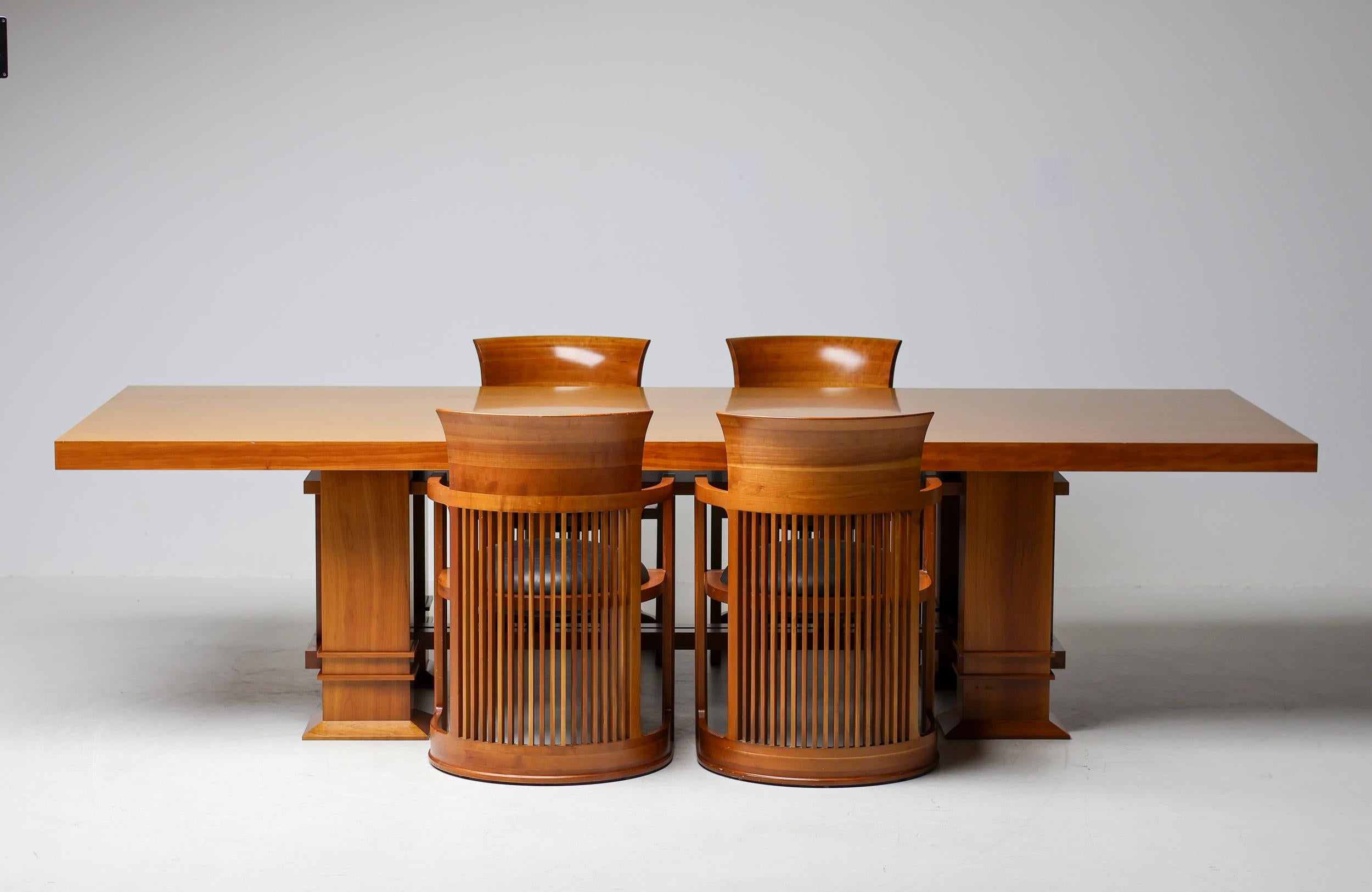 Cassina Taliesin Dining Table with 4 Barrel Chairs by Frank Lloyd Wright For Sale 12
