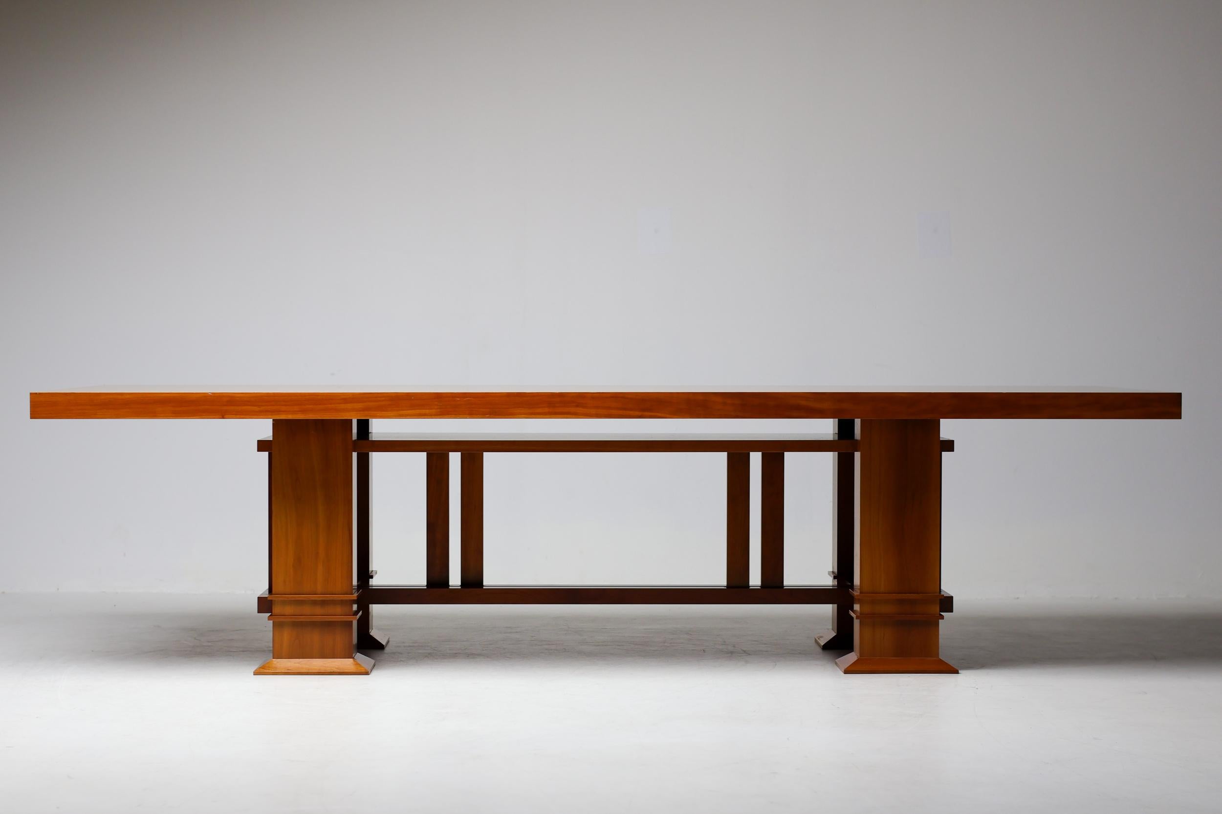 Cassina Taliesin Dining Table with 4 Barrel Chairs by Frank Lloyd Wright For Sale 2