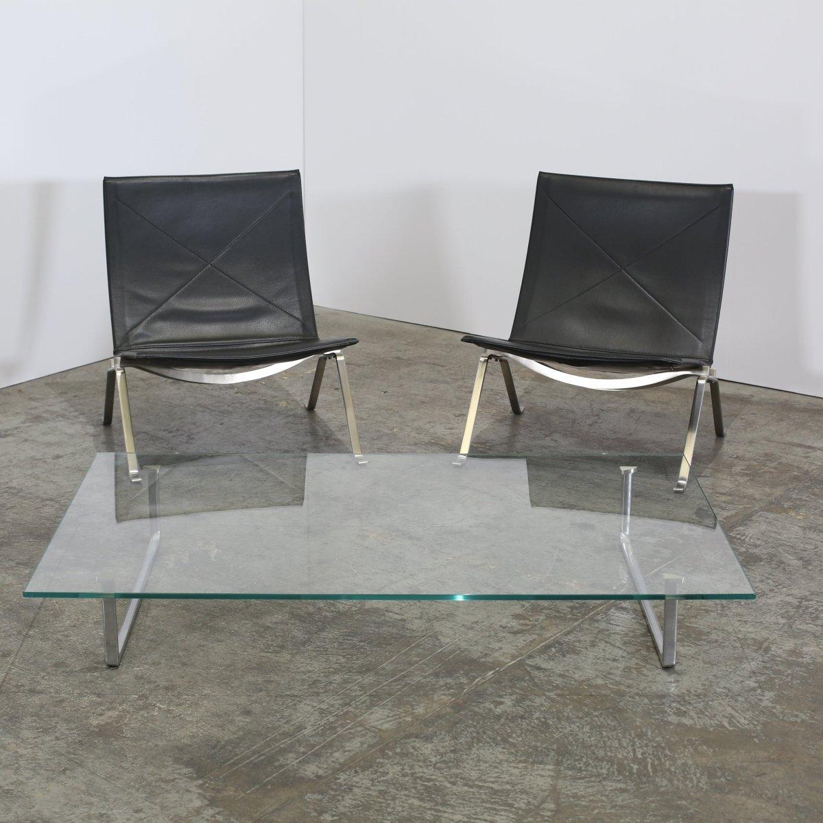 Minimalist Cassina Toot Coffee Table by Piero Lissoni For Sale