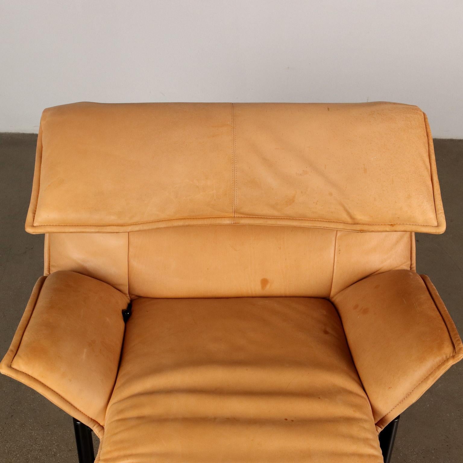 Cassina Veranda Armchair Leather, Italy, 1980s In Good Condition In Milano, IT