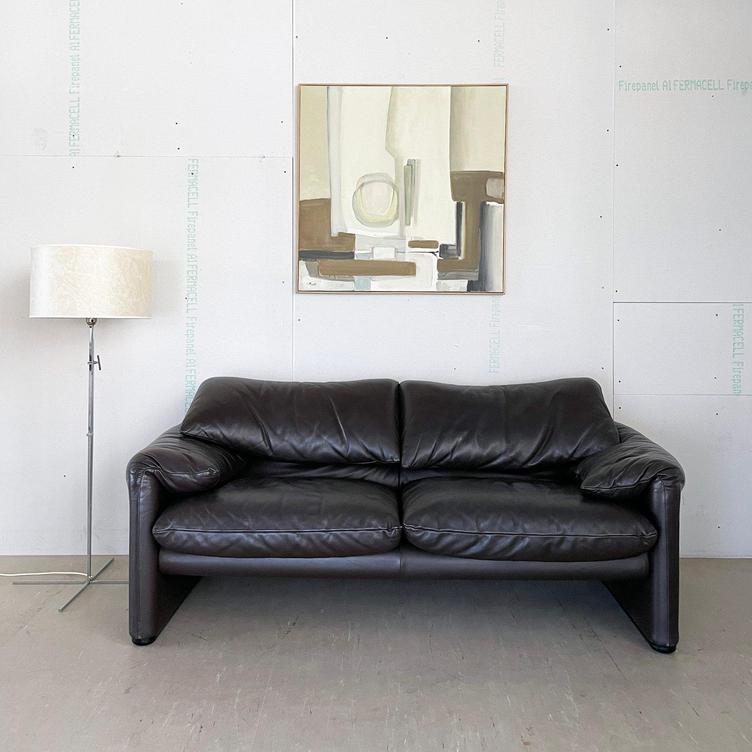 Cassina - Vico Magistretti Maralunga 2sitzer-Sofa aus Leder im Angebot 7