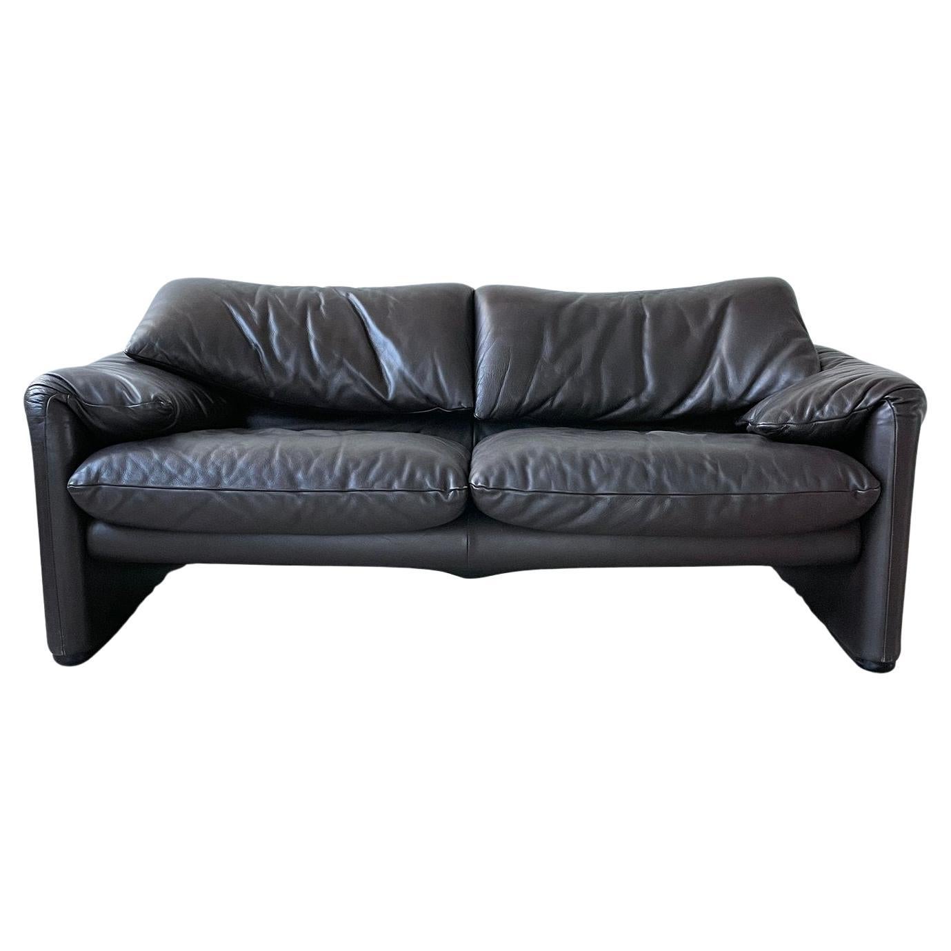 Vico Magistretti Maralunga Sofa