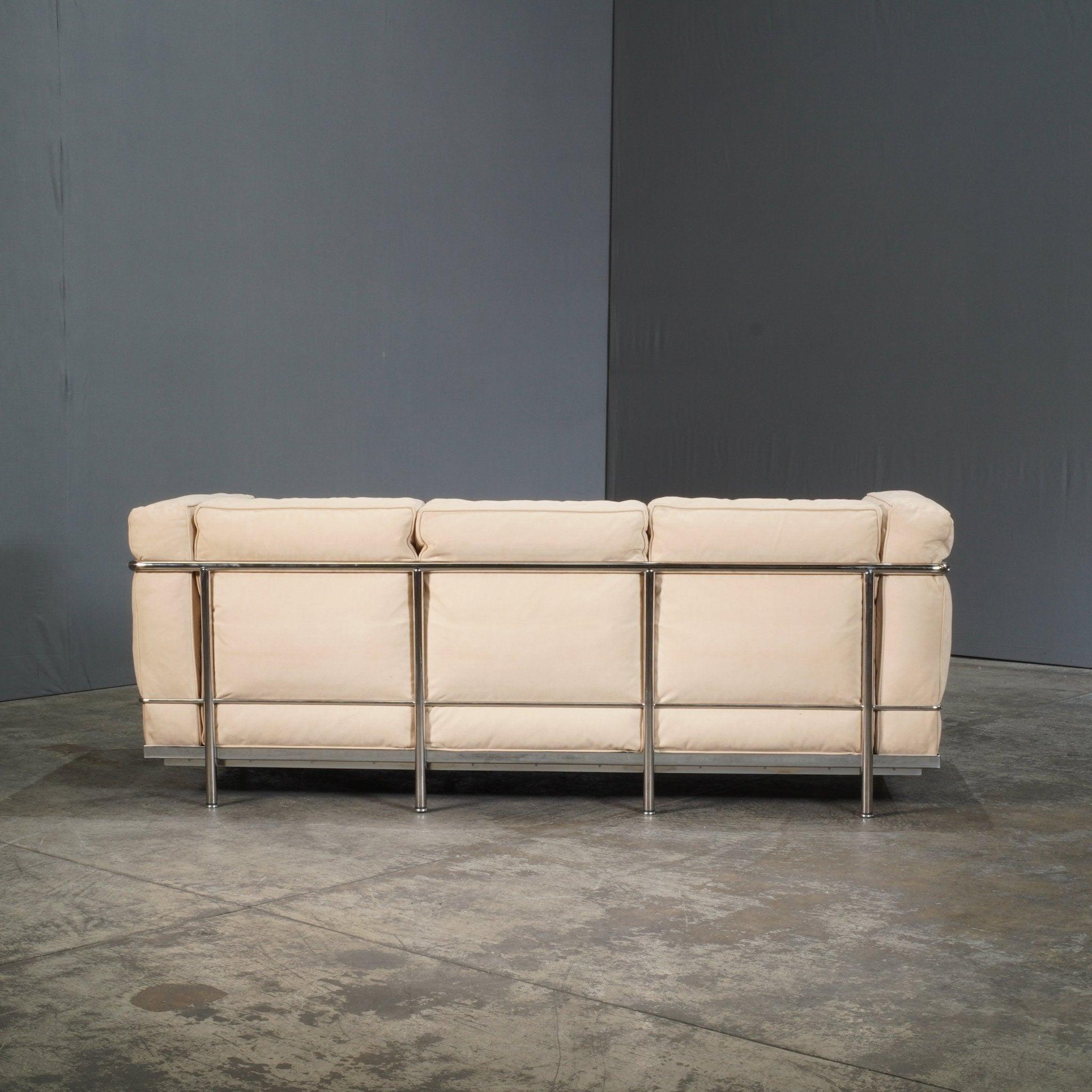 Cassina Vintage LC2 3-Sitzer-Sofa von Le Corbusier, Vintage 1