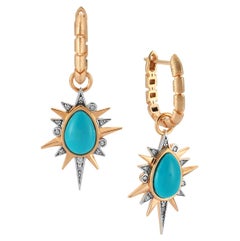 Petites boucles d'oreilles pendantes Cassiopeia en or rose avec turquoise et diamant blanc