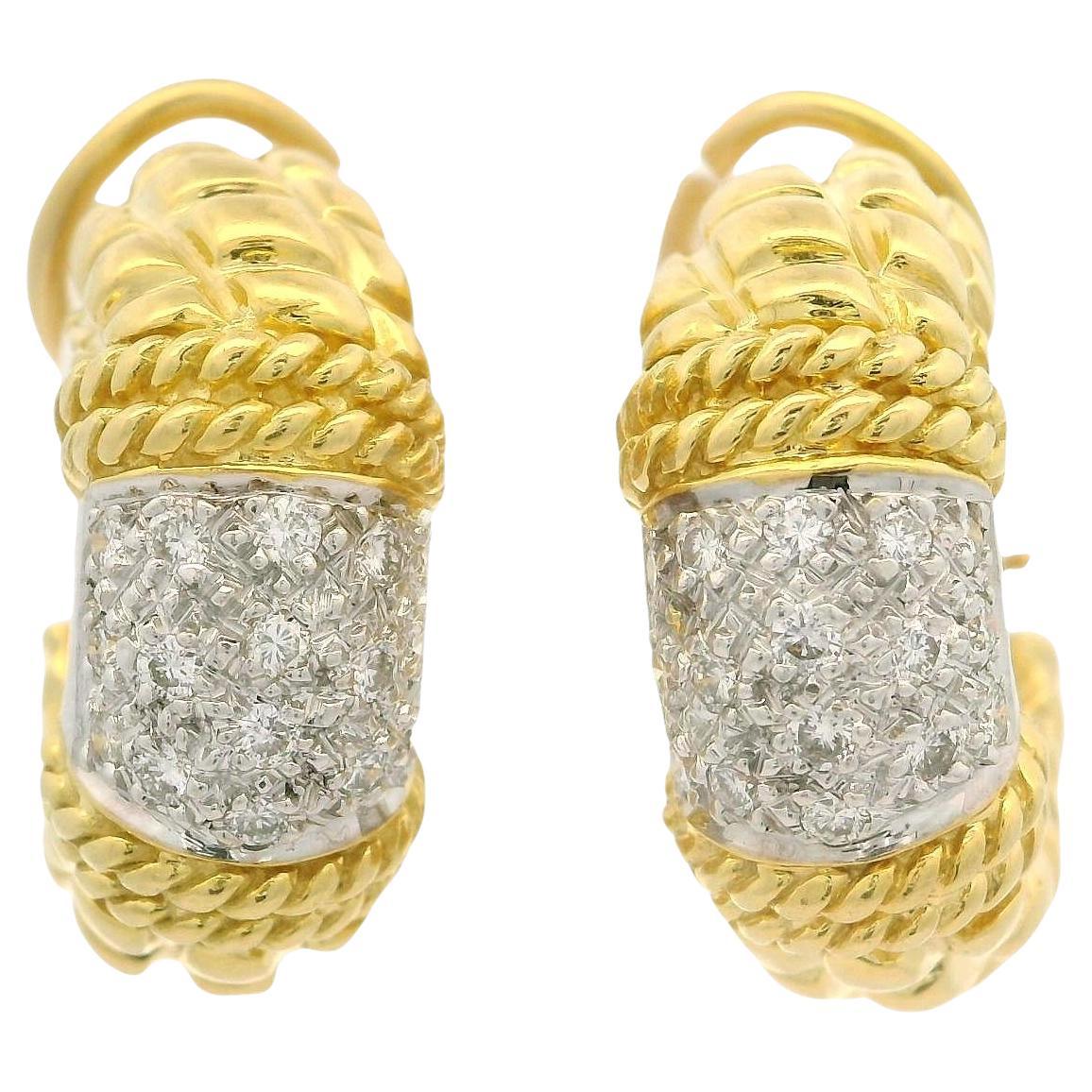 Pendientes de aro Cassis de oro macizo de 18 quilates con diamantes pavé de 0,32 ctw y textura elegante en venta