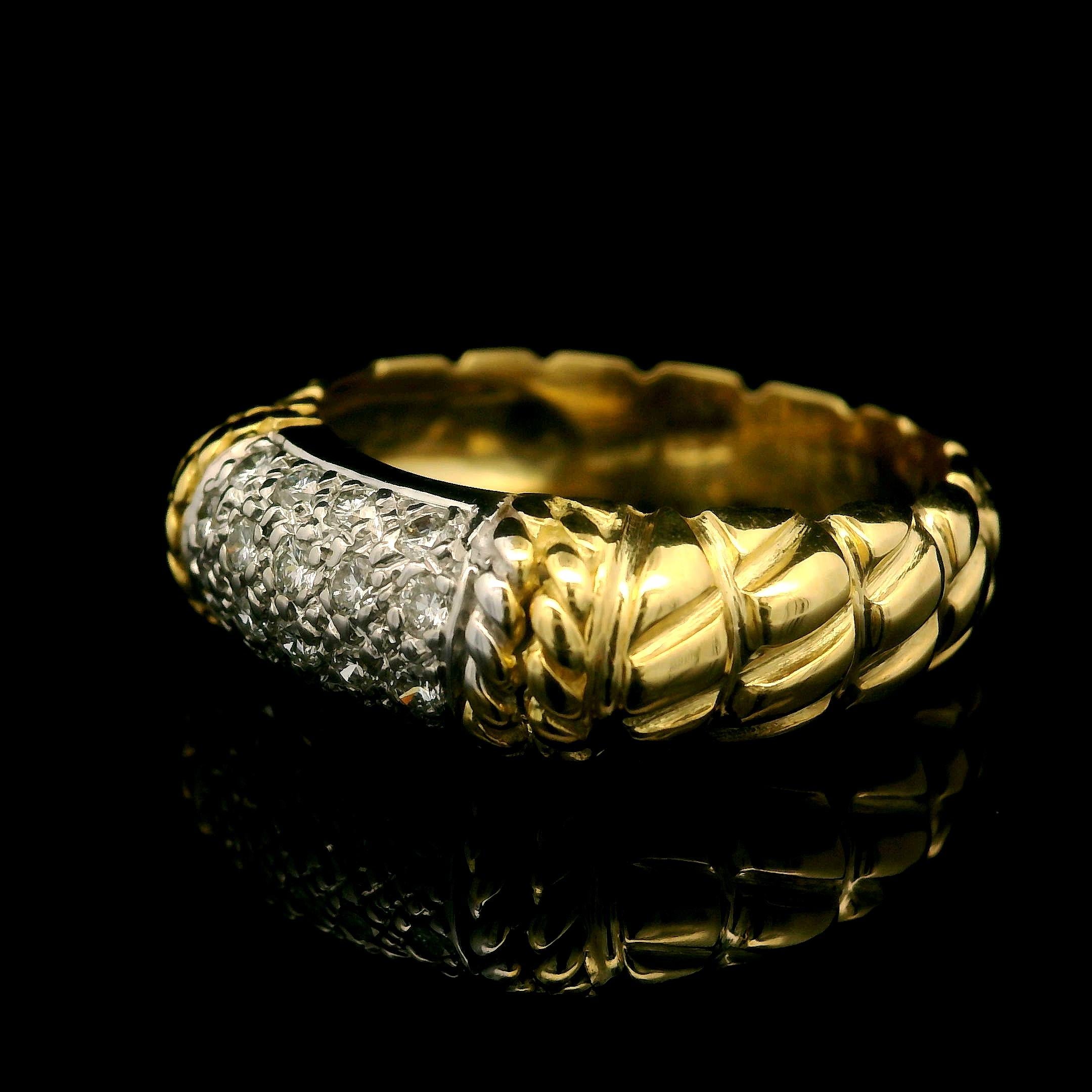 Cassis 18k Yellow Gold 0.20ctw Pave Diamond Section Textured Band Ring Size 6 6