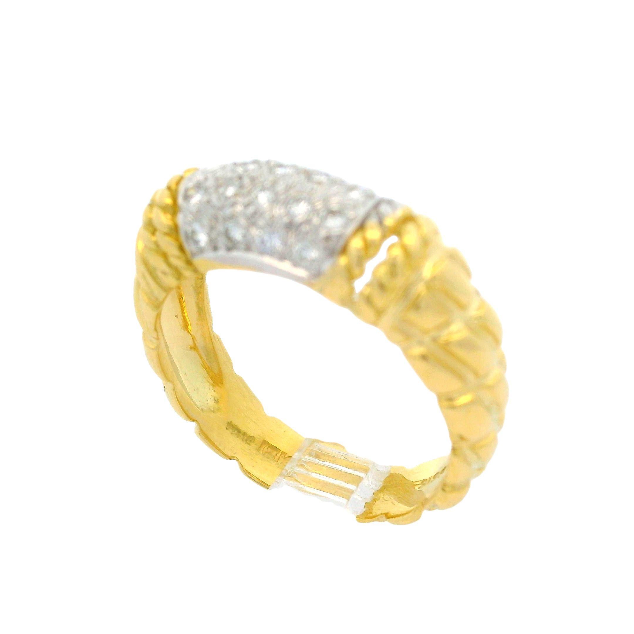 Cassis 18k Yellow Gold 0.20ctw Pave Diamond Section Textured Band Ring Size 6 2