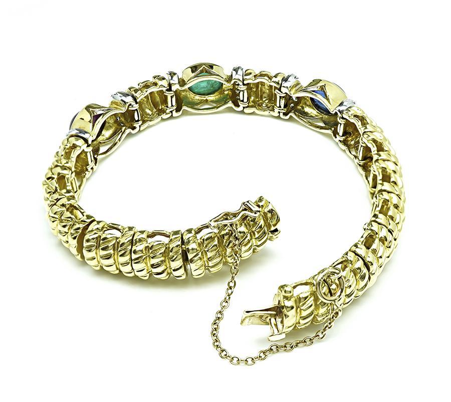 Cassis Bracelet jonc en or avec pierres précieuses 9,50 carats et diamants 0,60 carat Bon état - En vente à New York, NY