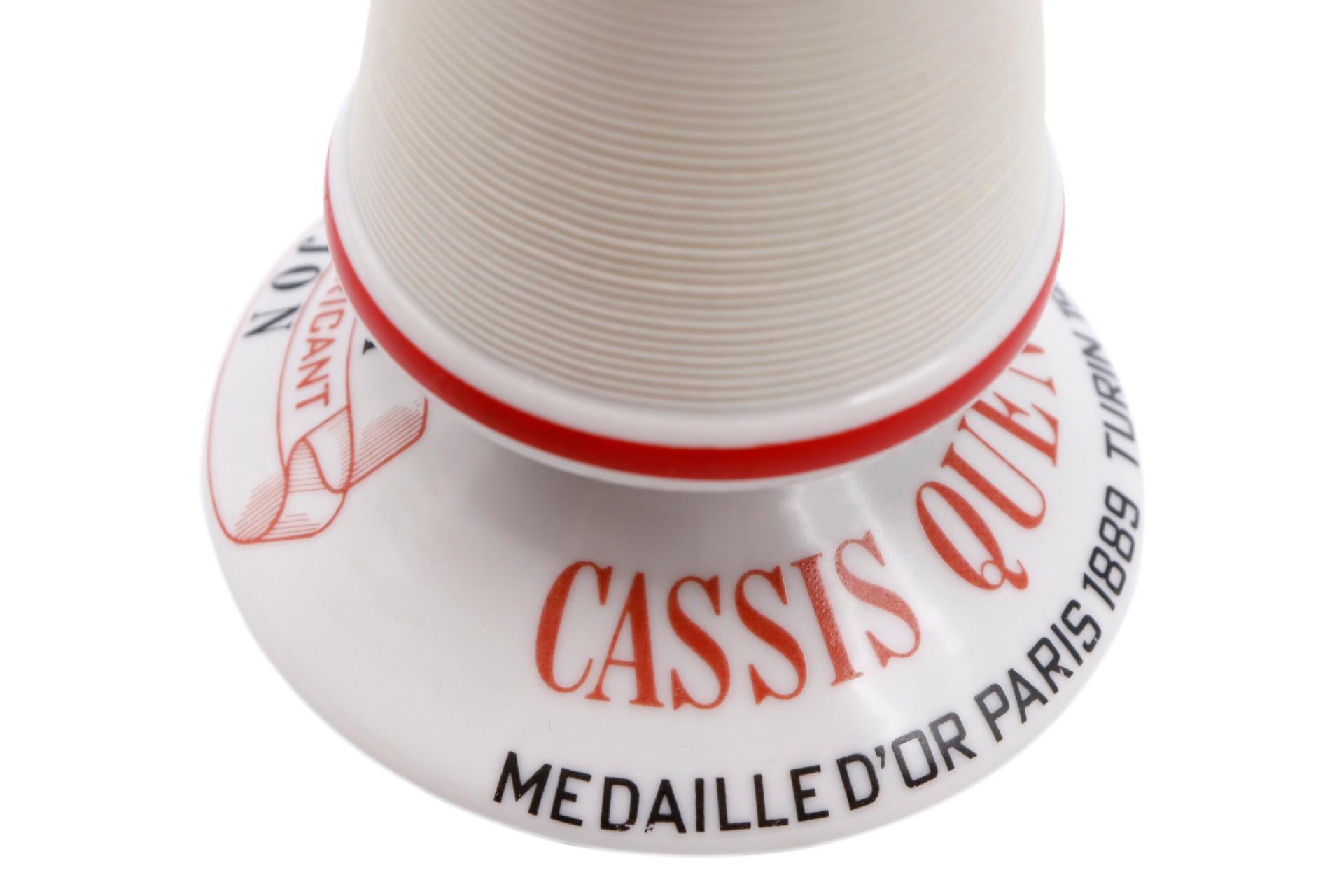 Französischer Cassis Quenot-Streichholzhalter aus Keramik im Zustand „Gut“ im Angebot in Bradenton, FL