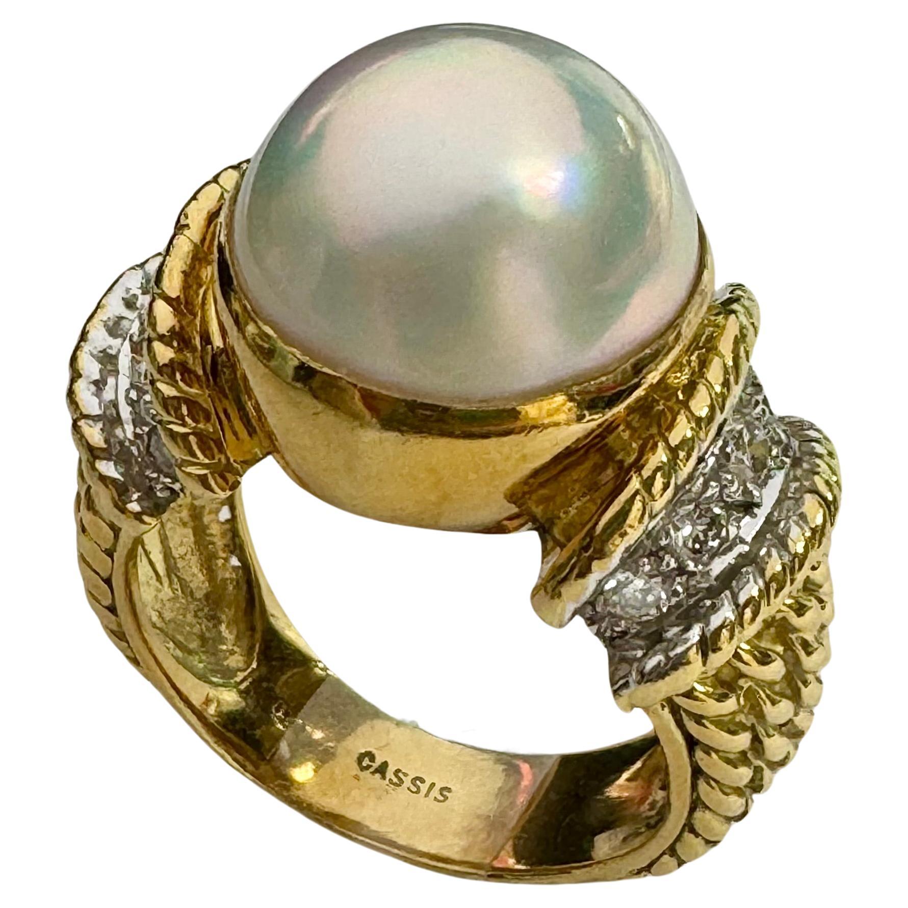 Cassis White Pearl and Diamond Ring in 18k Yellow Gold  For Sale