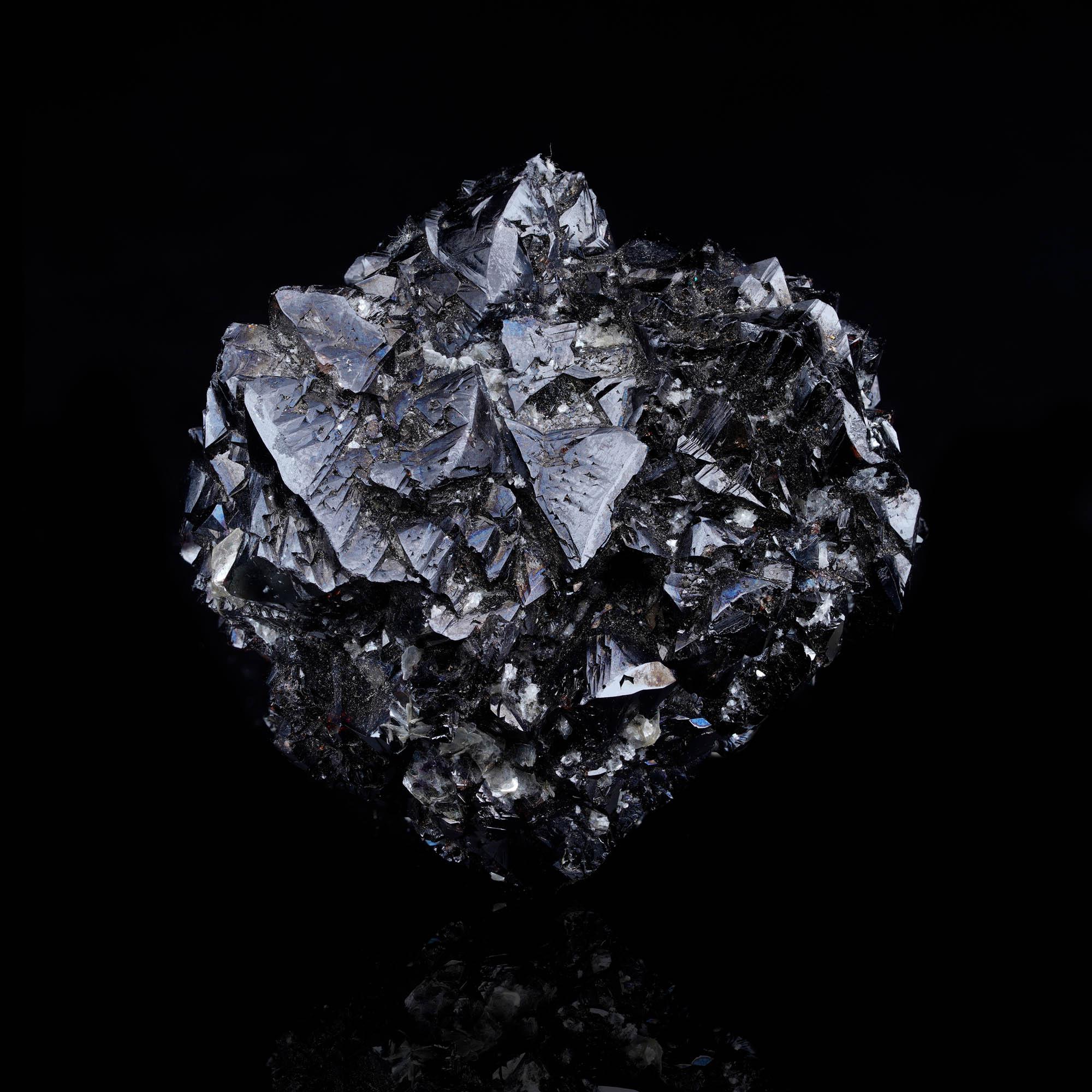 Cassiterite With Muscovite From Pingwu Mine In New Condition For Sale In New York, NY