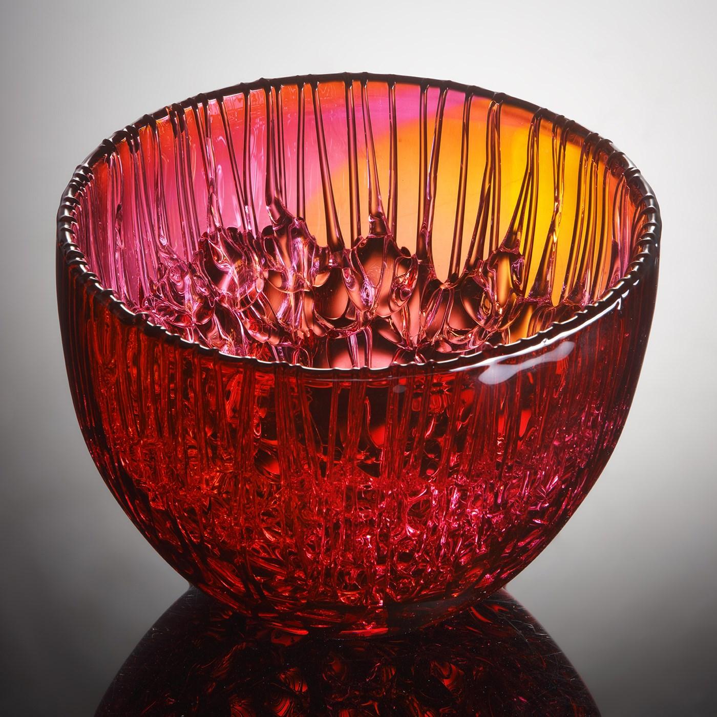 Cassito in Fuchsia & Gold, a Glass Bowl & Centrepiece by Katherine Huskie 3