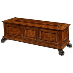 Cassone matrimoniale Stemma italiano intarsiato dorato rinascimentale L73.5"