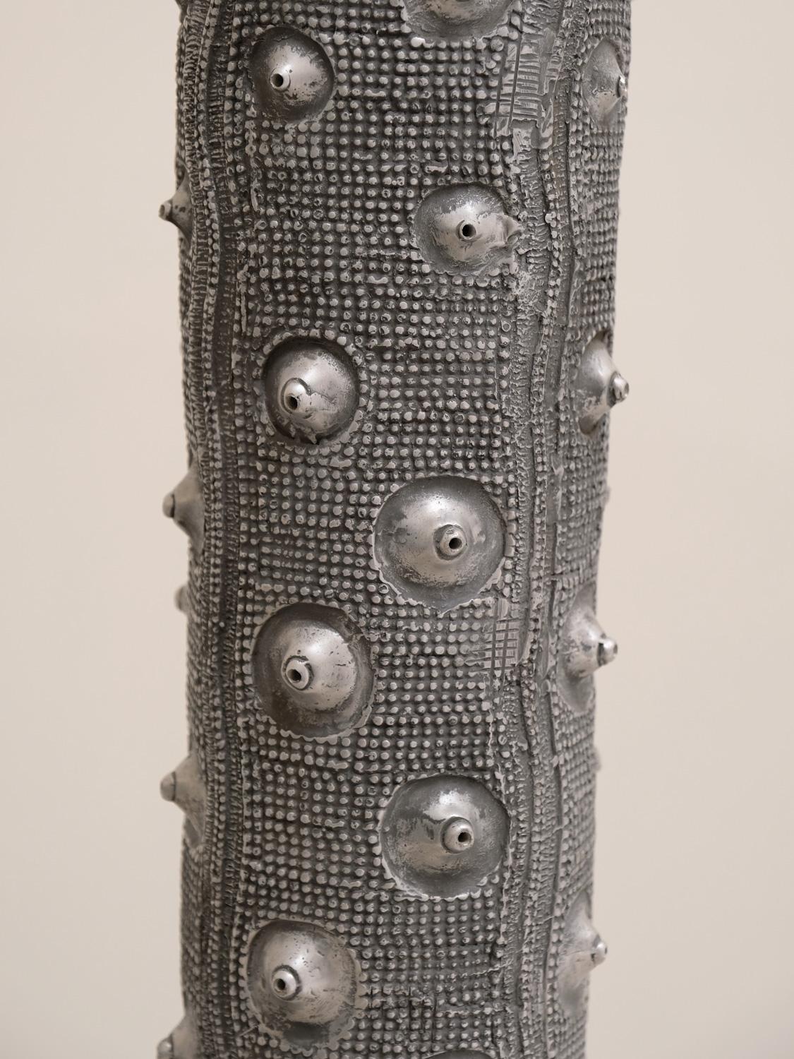 Cast Aluminium Floor Lamp, 90's French design functional sculpture In Good Condition In MARSEILLE, FR