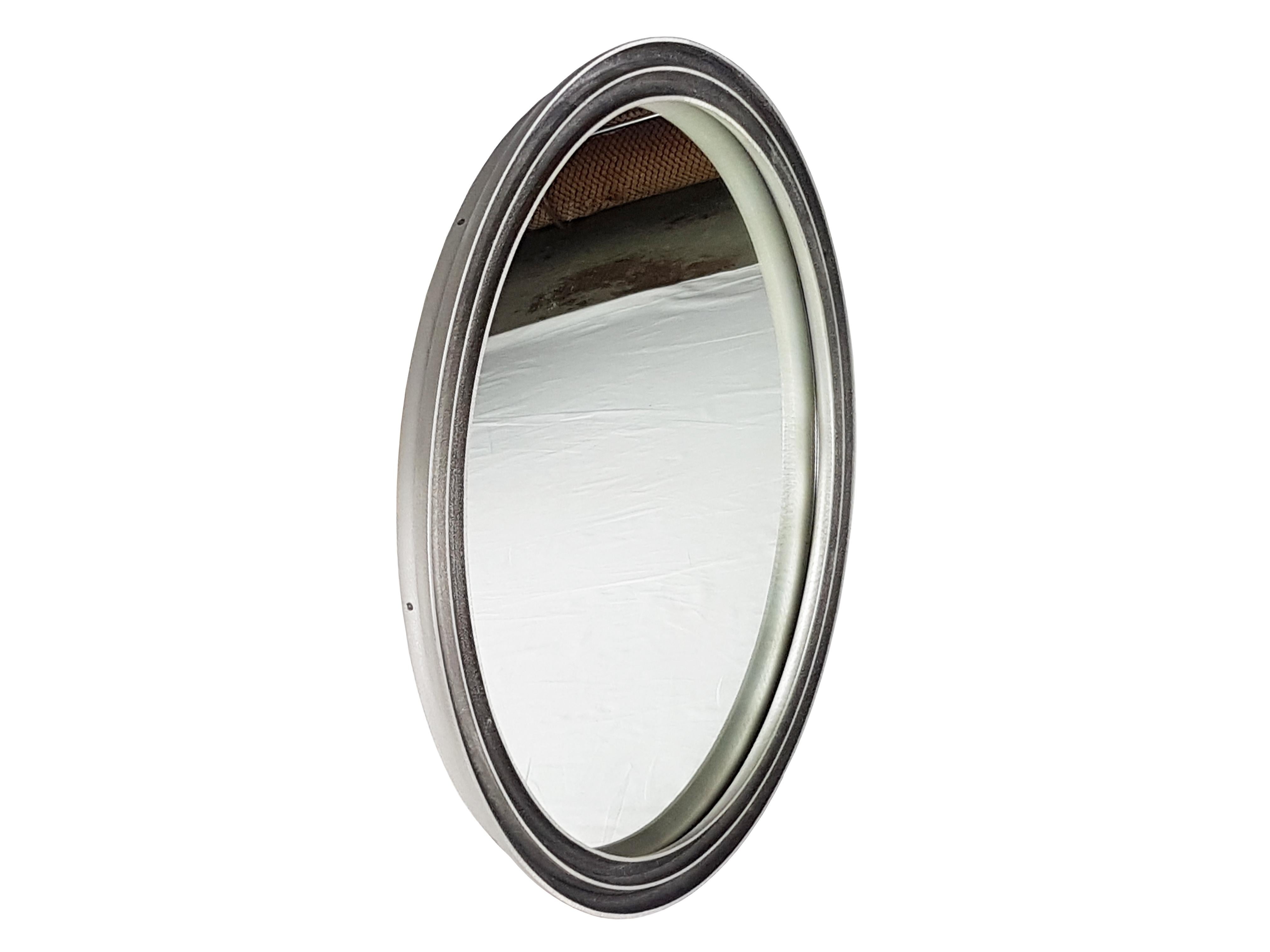 italien Miroir rond en aluminium moulé des années 1970:: Lorenzo Burchiellaro pour Studio Burchiellaro en vente