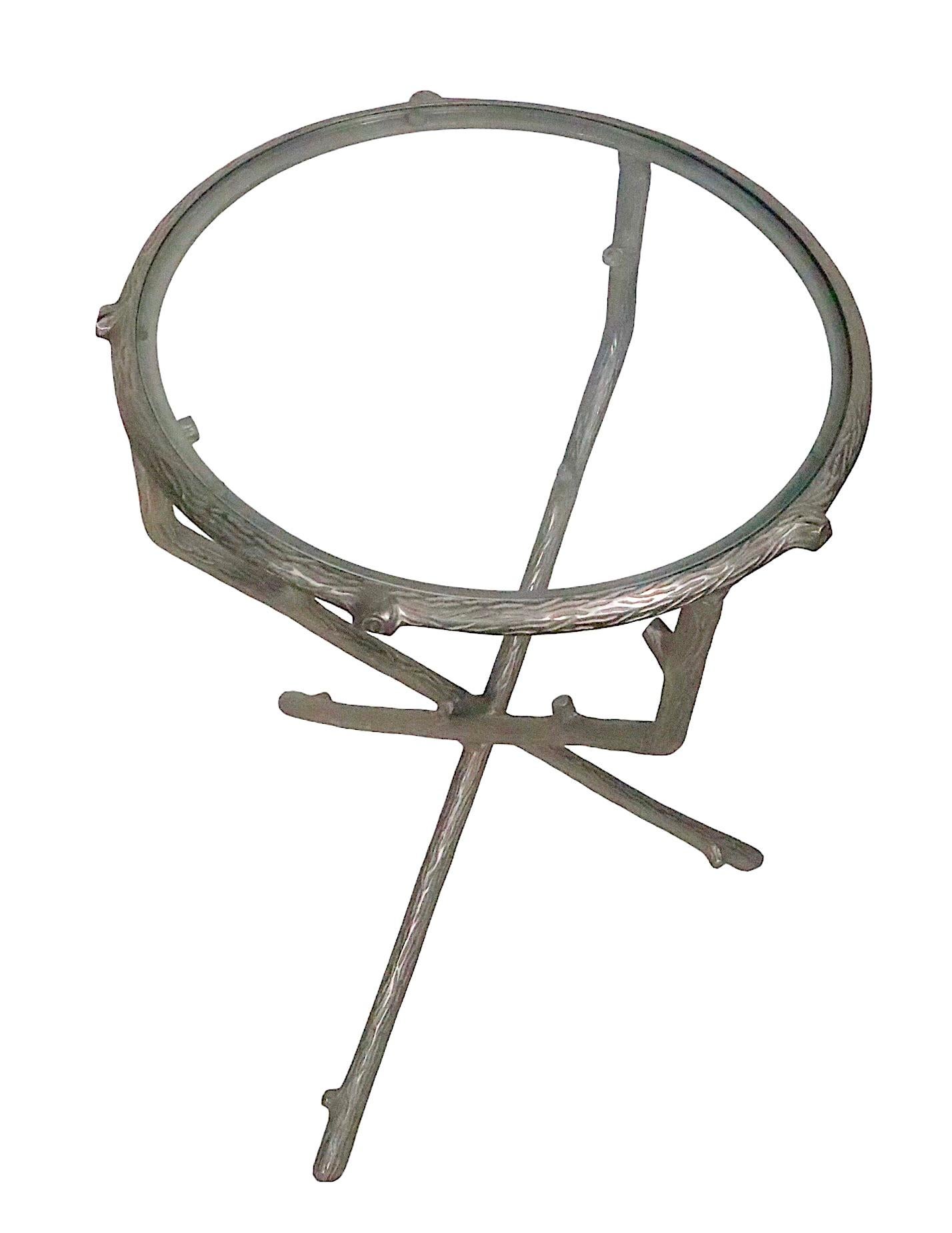 Zweig-Motiv aus Aluminiumguss und Glas  Beistelltisch ca. 1970er Jahre im Angebot 4