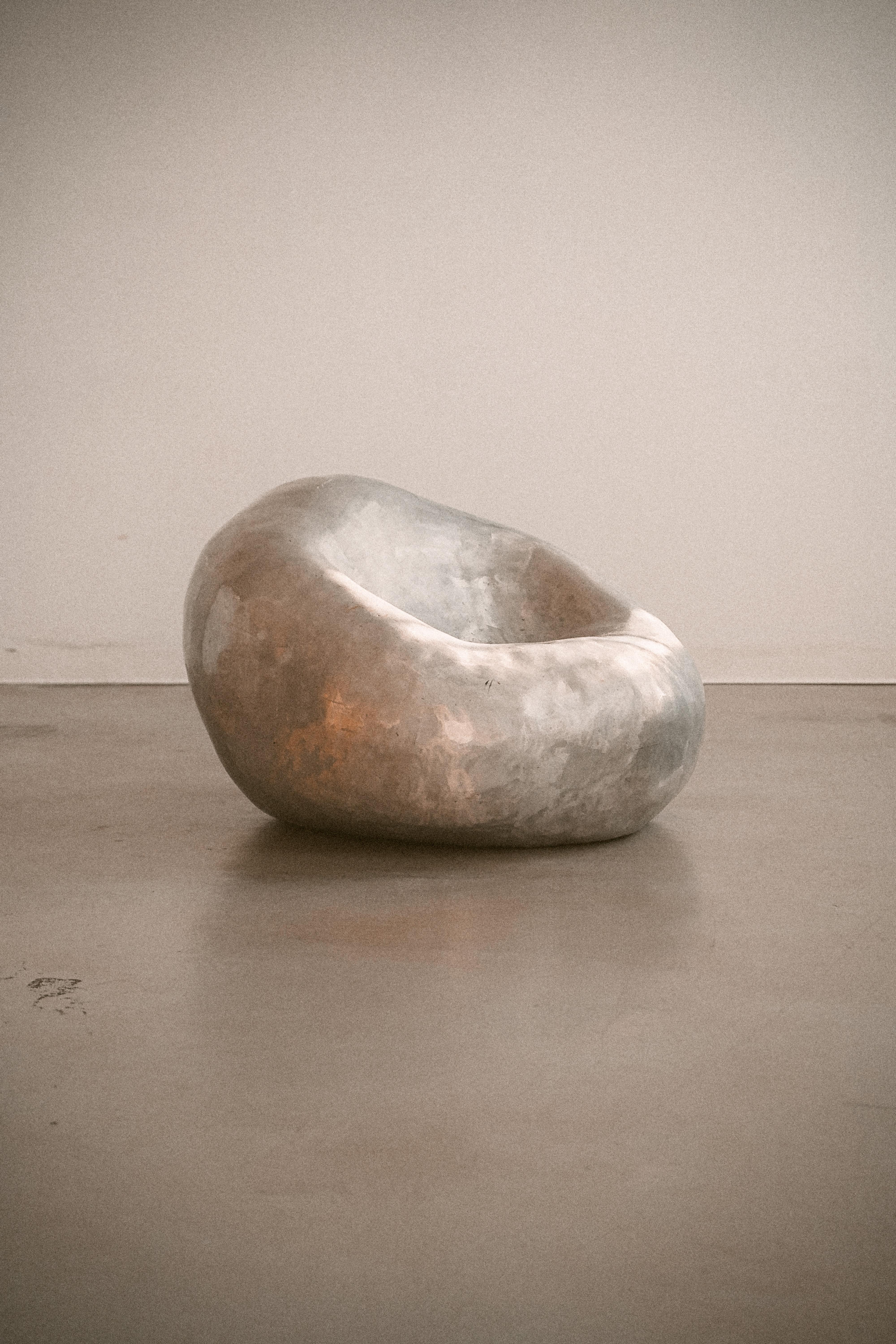 Stuhl „Blob“ aus Aluminiumguss  (Gegossen) im Angebot