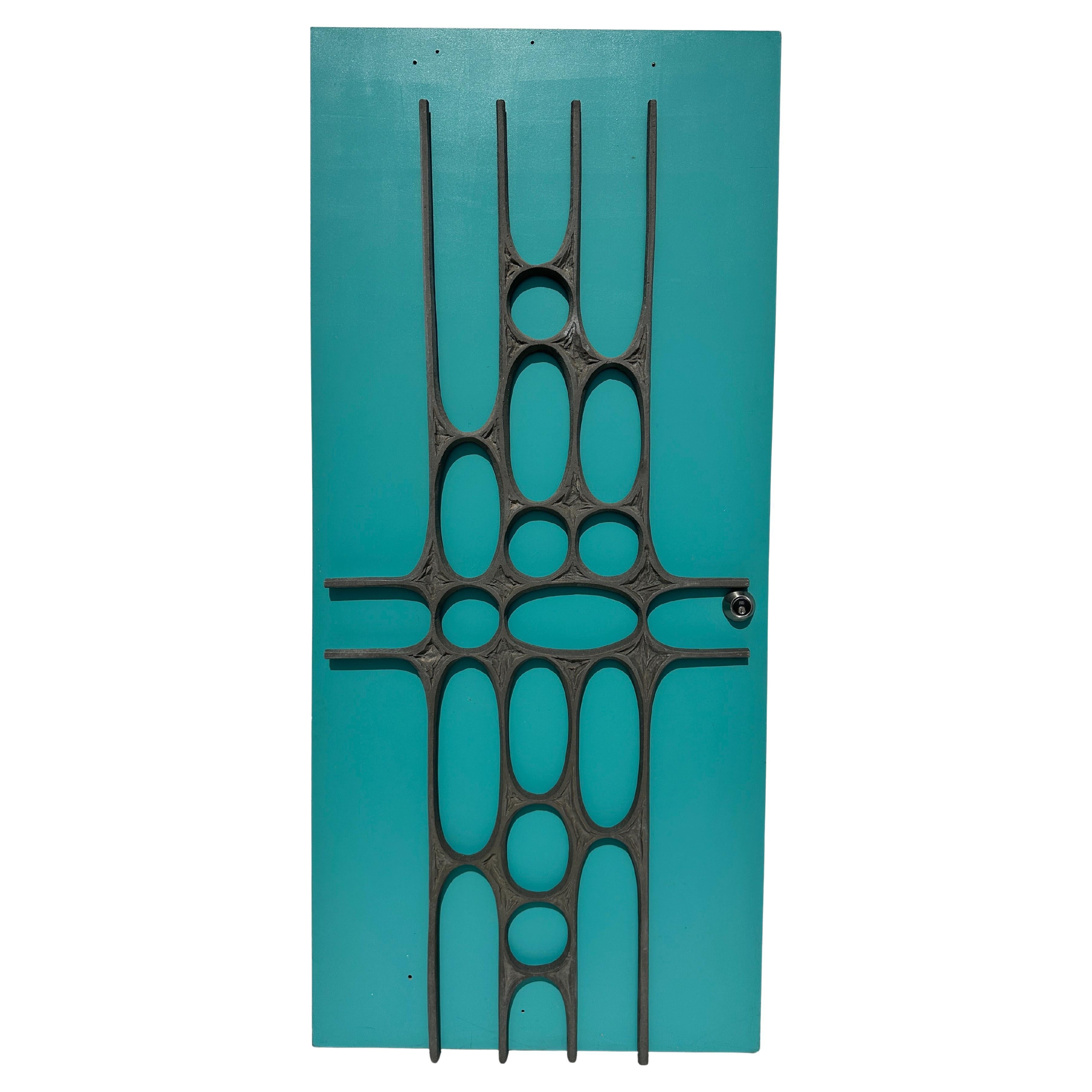 Panel de Puerta Brutalista de Aluminio Fundido