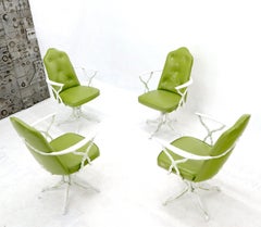 Cast Aluminum Faux Bamboo Dining Table w/ 4 Matching Chairs Outdoors Green Vinyl